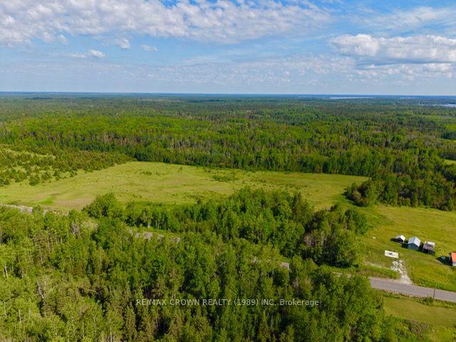 Photo 3 of 197 Ouellette Bay Road, Kapuskasing — HOMEH