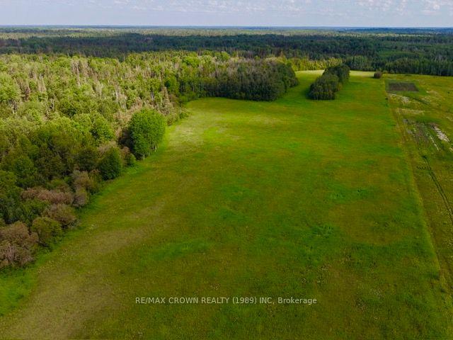 Photo 4 of 197 Ouellette Bay Road, Kapuskasing — HOMEH