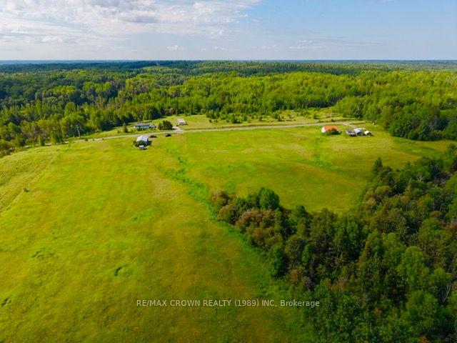 Photo 6 of 197 Ouellette Bay Road, Kapuskasing — HOMEH