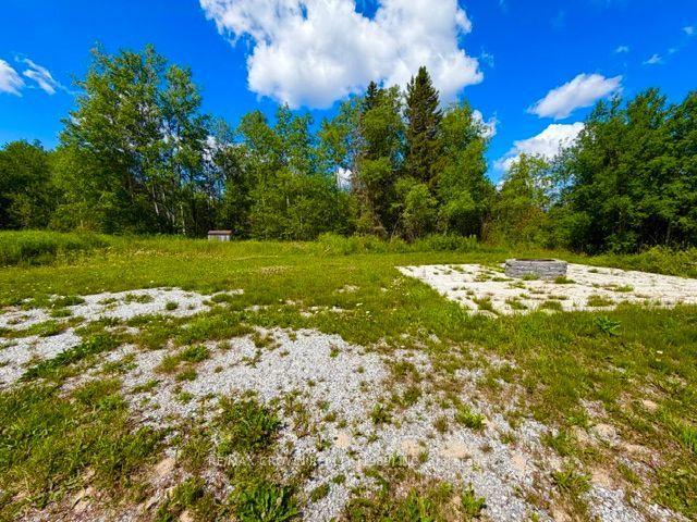 Photo 18 of 197 Ouellette Bay Road, Kapuskasing — HOMEH