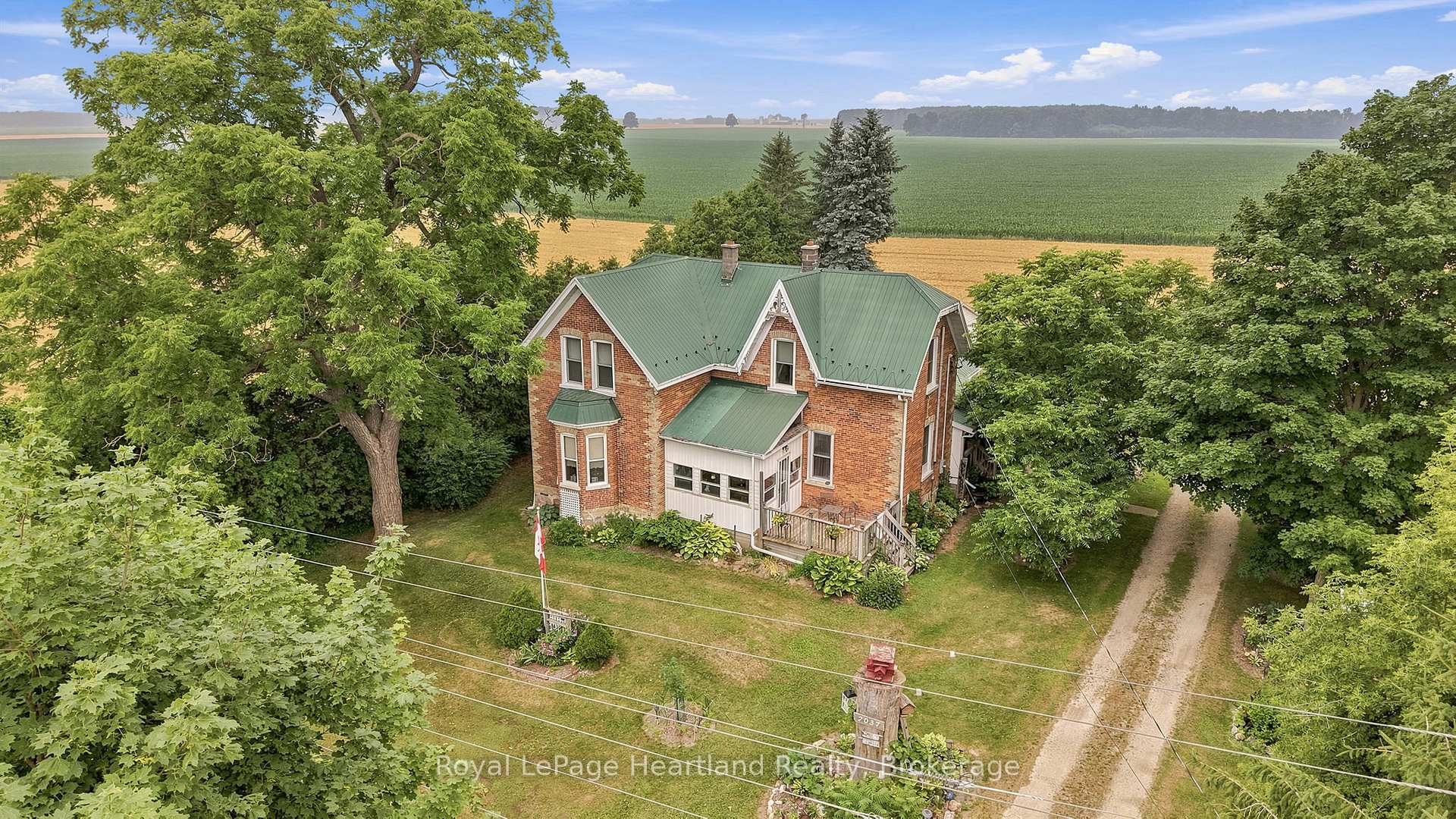 Photo 5 of 2037 Harriston Road, Howick — HOMEH