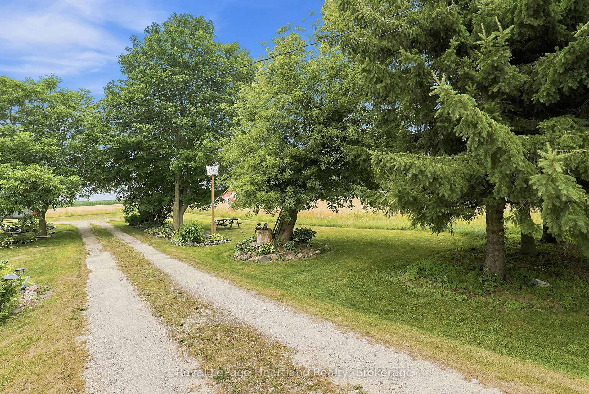 Photo 6 of 2037 Harriston Road, Howick — HOMEH