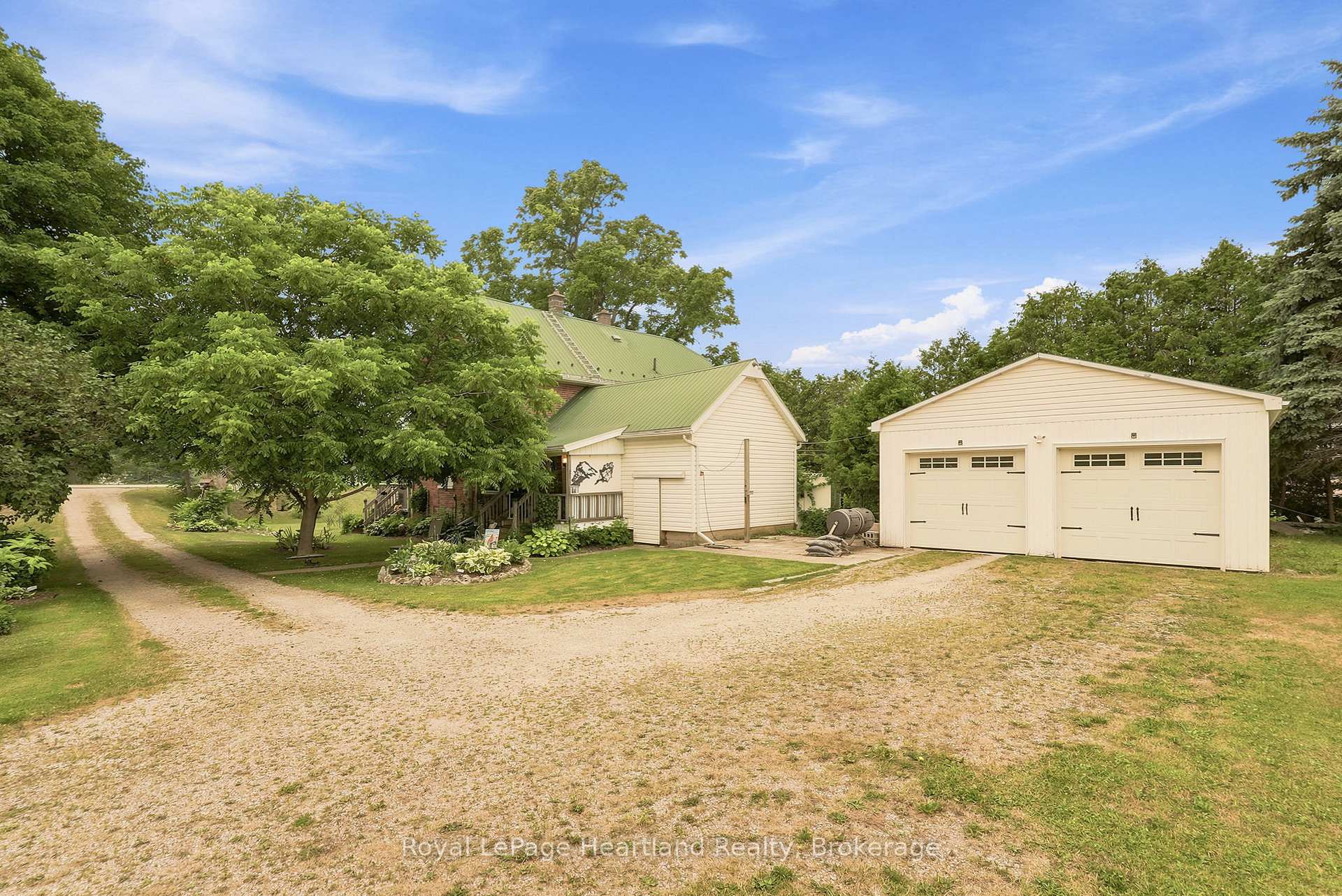 Photo 7 of 2037 Harriston Road, Howick — HOMEH