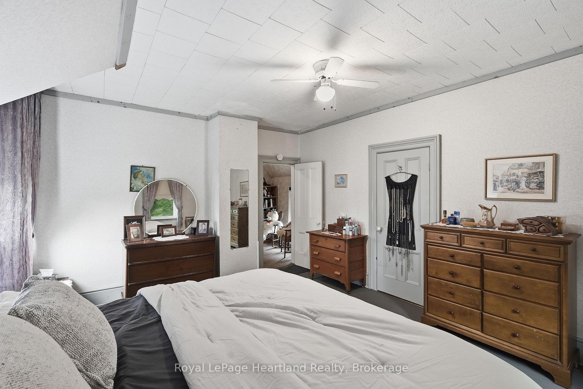 Photo 25 of 2037 Harriston Road, Howick — HOMEH