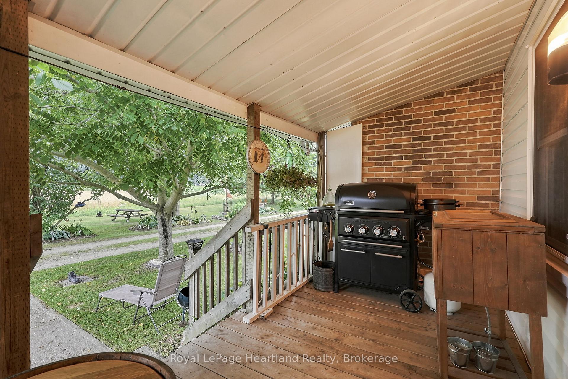 Photo 33 of 2037 Harriston Road, Howick — HOMEH
