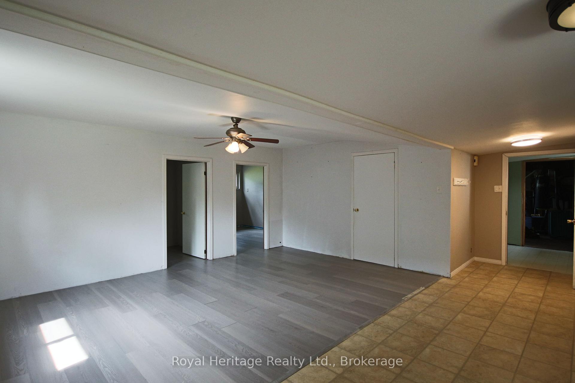 Photo 9 of 135 Silas Boulevard, Georgina, Keswick North — HOMEH