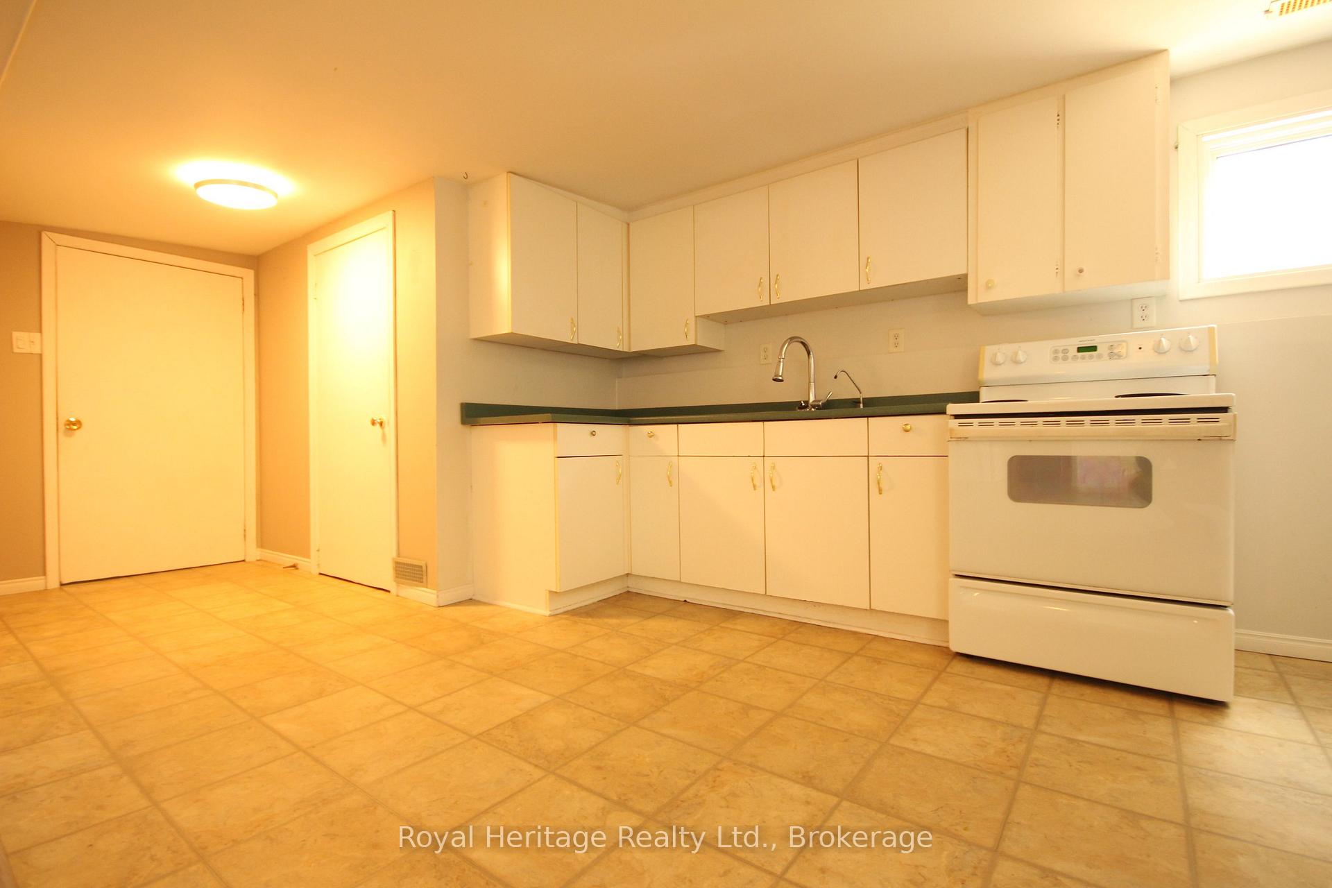 Photo 13 of 135 Silas Boulevard, Georgina, Keswick North — HOMEH