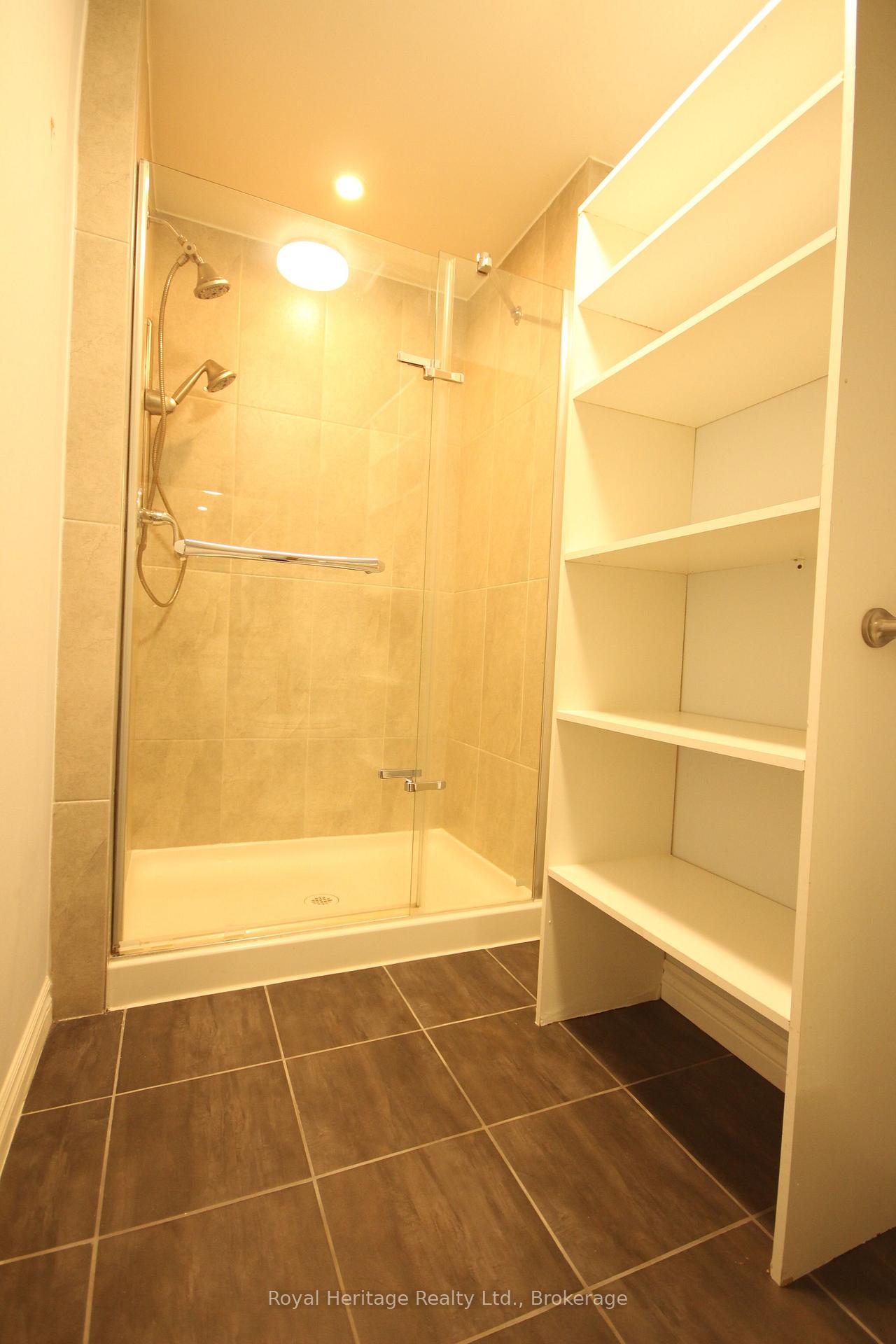 Photo 15 of 135 Silas Boulevard, Georgina, Keswick North — HOMEH