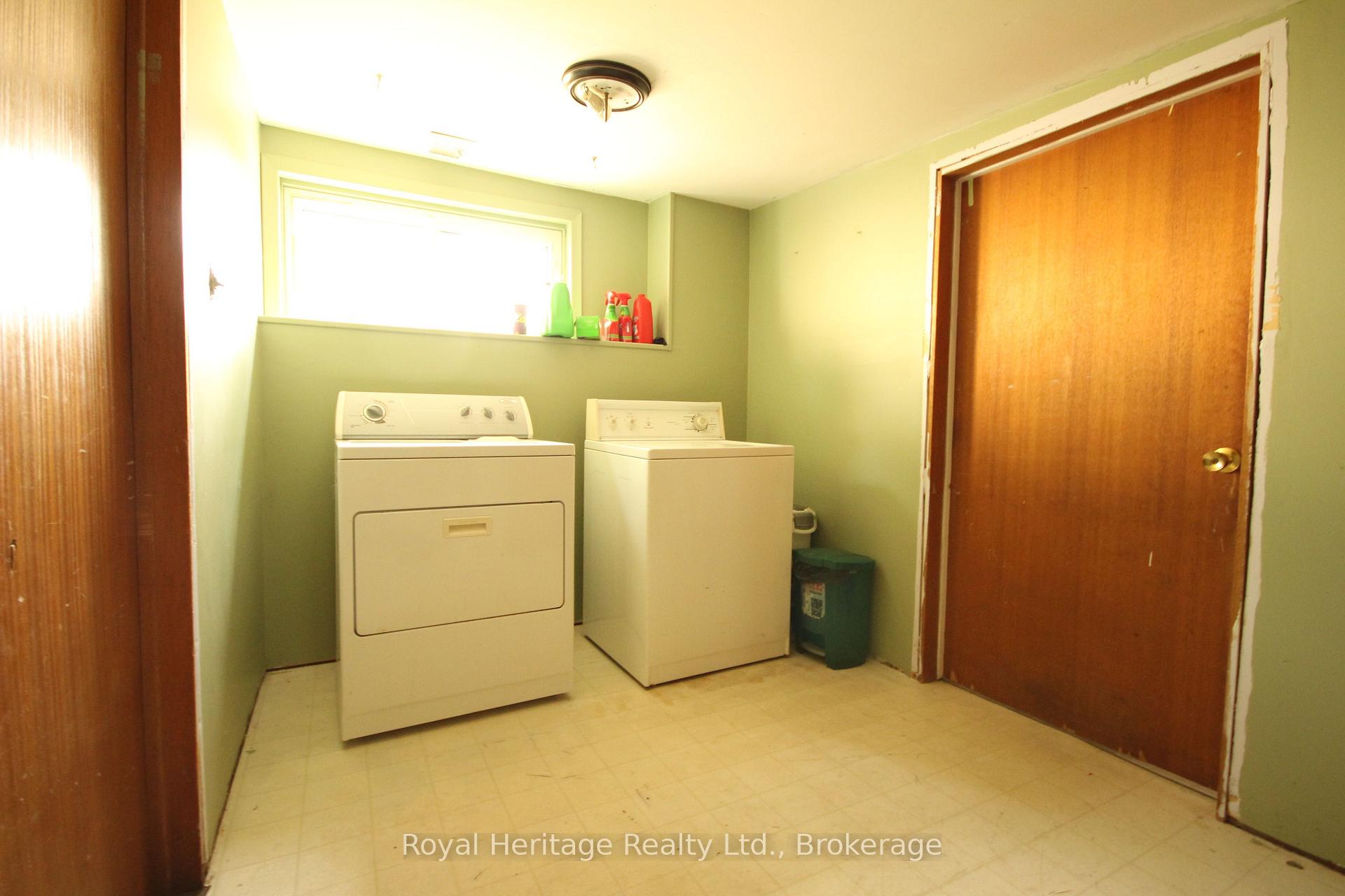 Photo 18 of 135 Silas Boulevard, Georgina, Keswick North — HOMEH