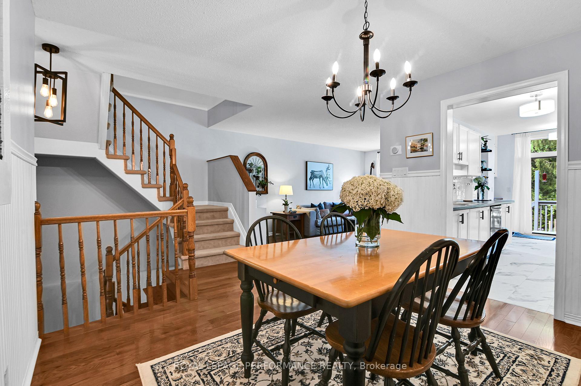 Photo 10 of 10 Rhapsody Lane, Ottawa, Hunt Club Woods — HOMEH