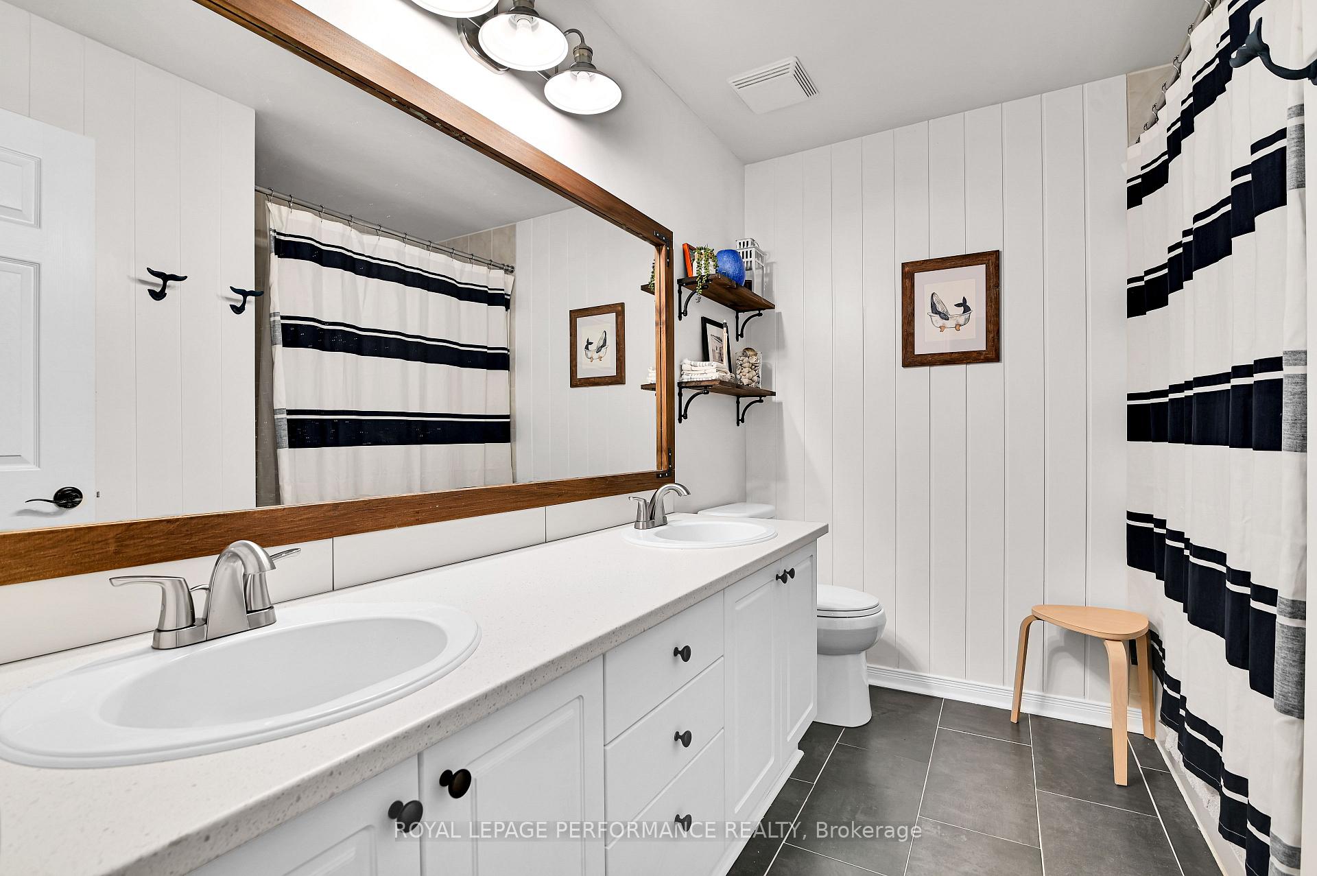 Photo 16 of 10 Rhapsody Lane, Ottawa, Hunt Club Woods — HOMEH