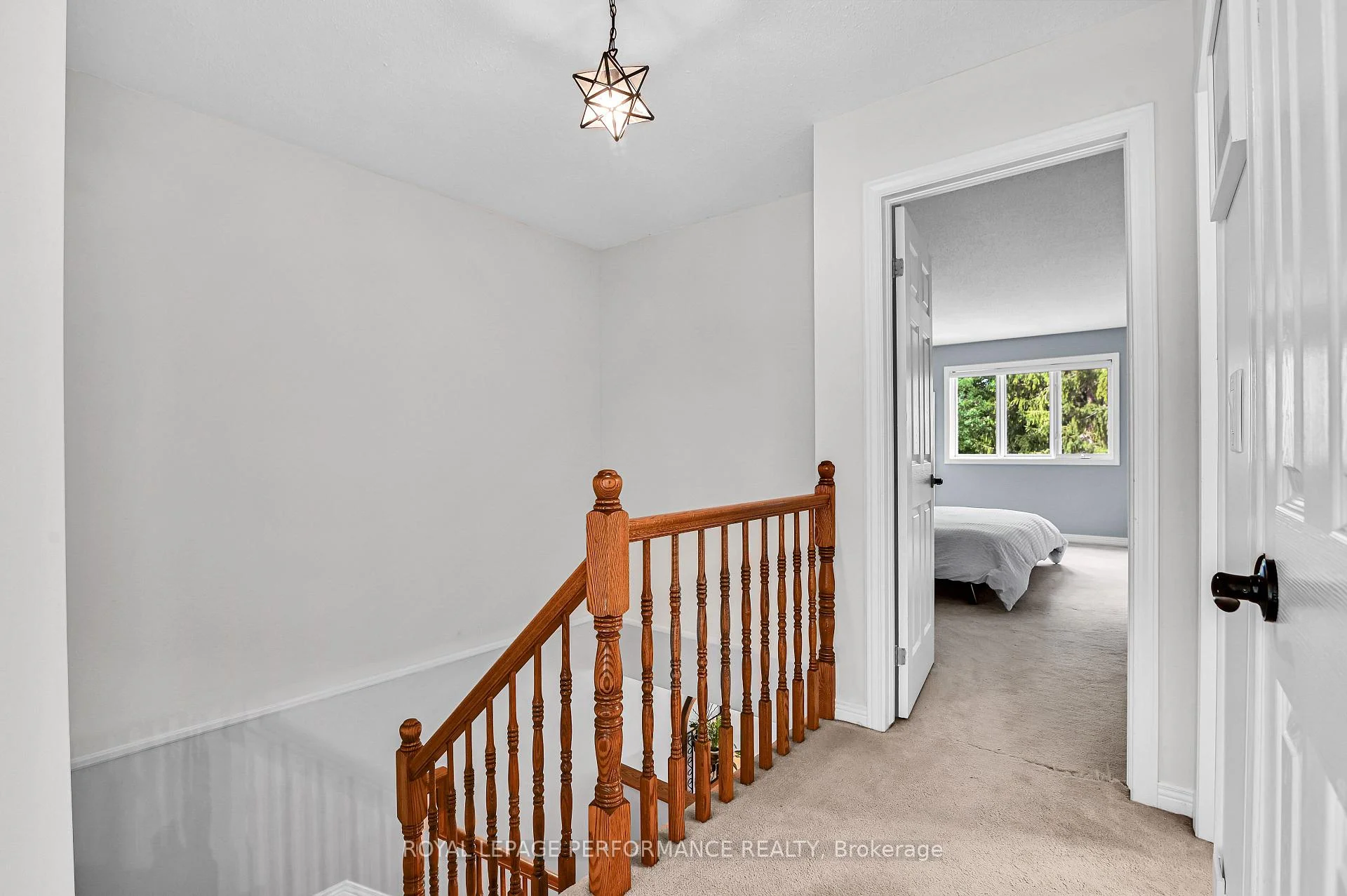 Photo 20 of 10 Rhapsody Lane, Ottawa, Hunt Club Woods — HOMEH