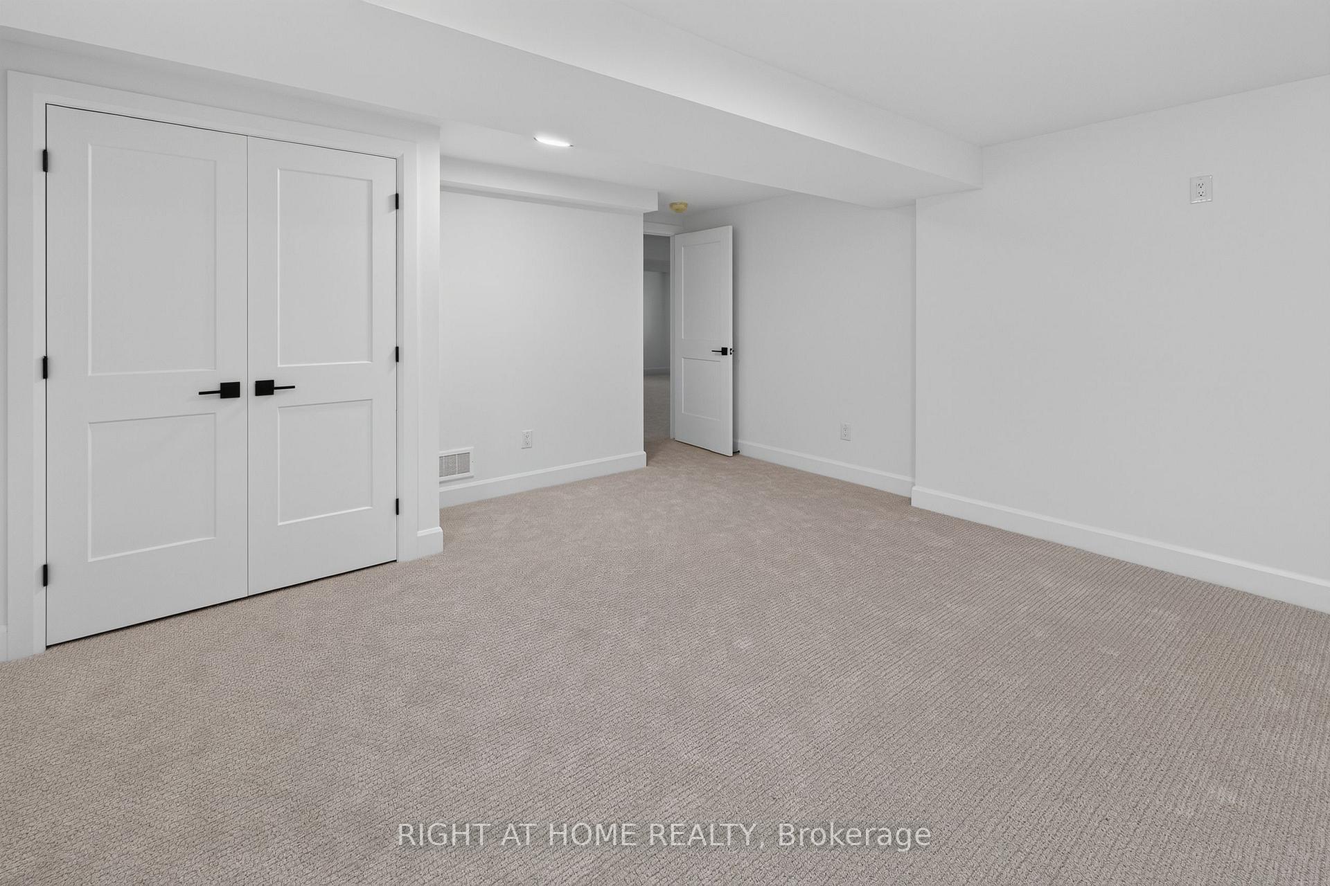 Photo 26 of 173 Renaissance Drive, St. Thomas — HOMEH