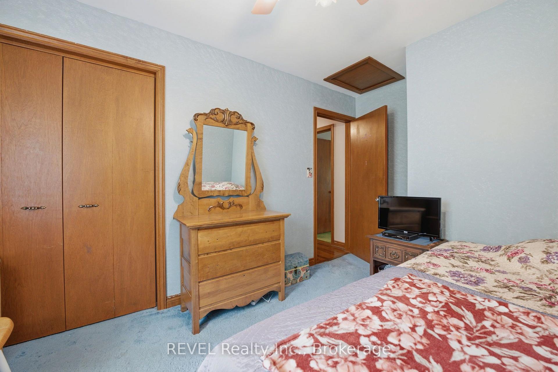 Photo 25 of 4325 White Road, Port Colborne, Bethel — HOMEH