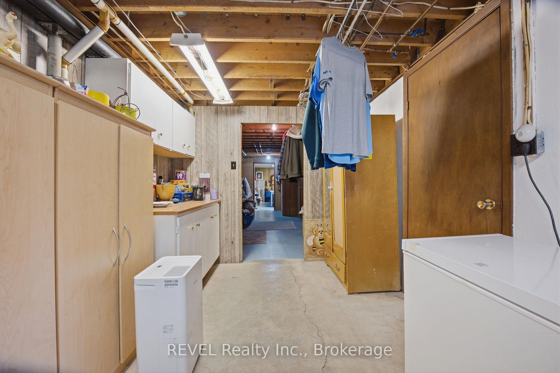 Photo 32 of 4325 White Road, Port Colborne, Bethel — HOMEH
