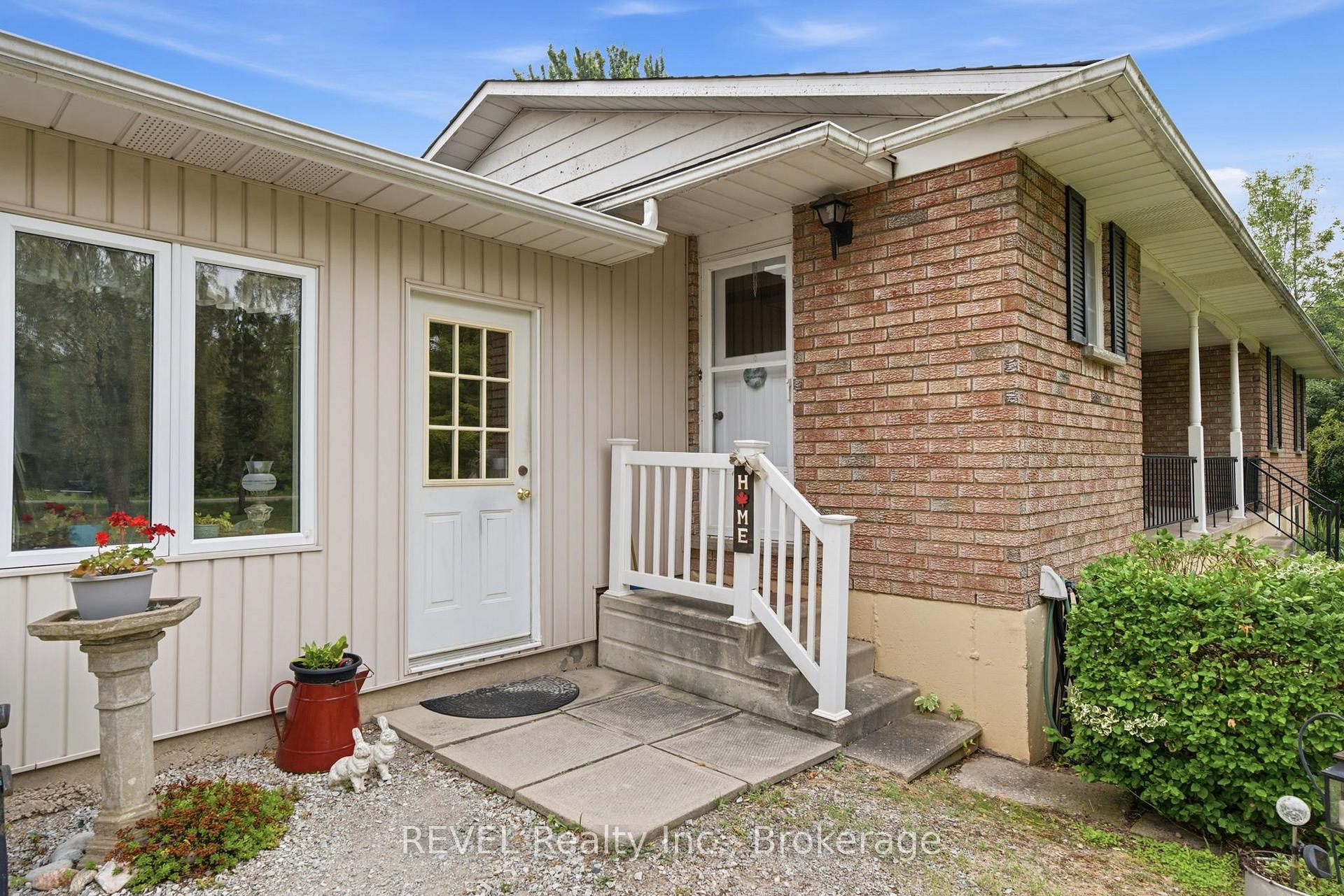 Photo 36 of 4325 White Road, Port Colborne, Bethel — HOMEH