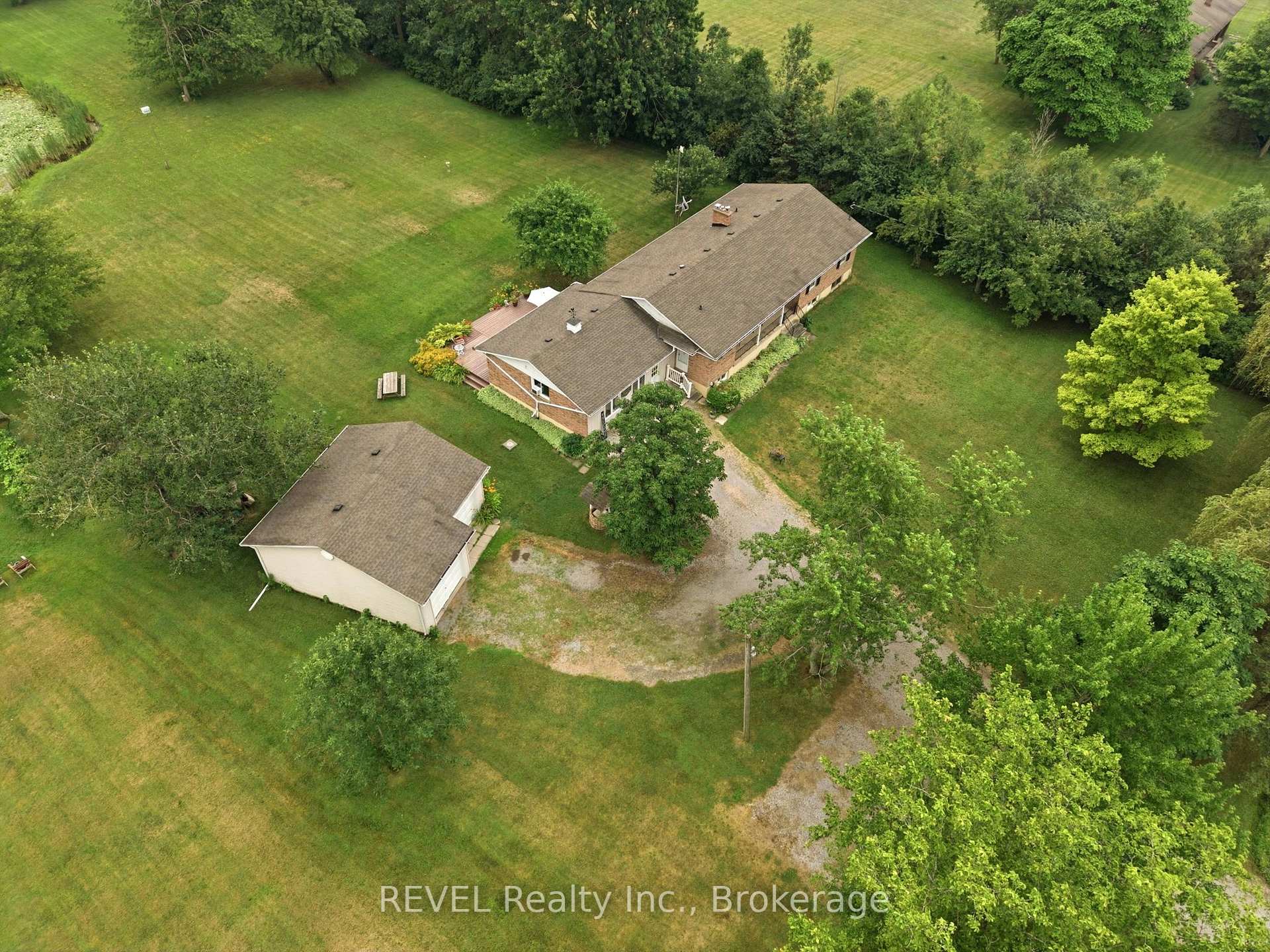Photo 44 of 4325 White Road, Port Colborne, Bethel — HOMEH