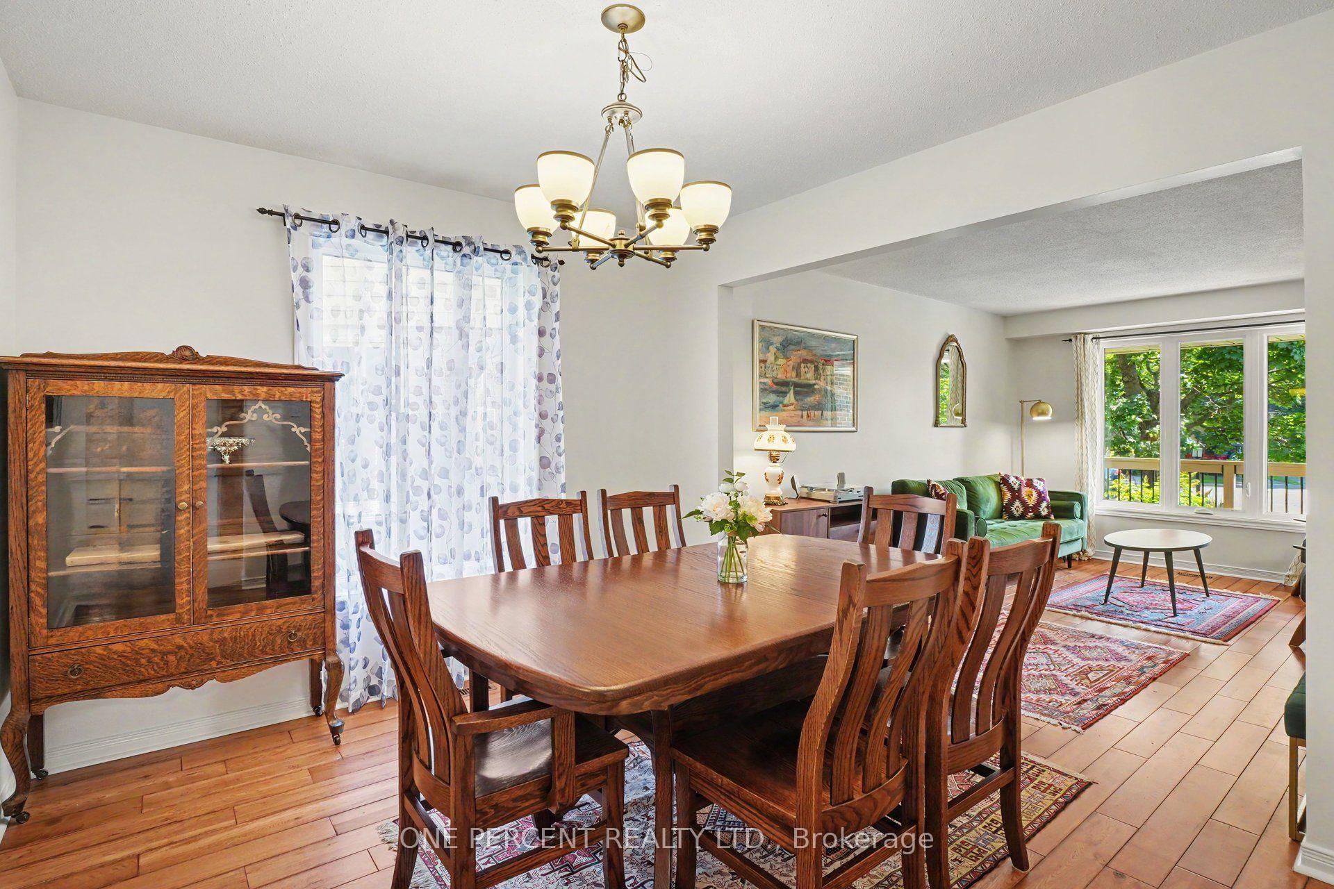 Photo 4 of 161 Beechfern Drive, Ottawa, Stittsville (Central) — HOMEH