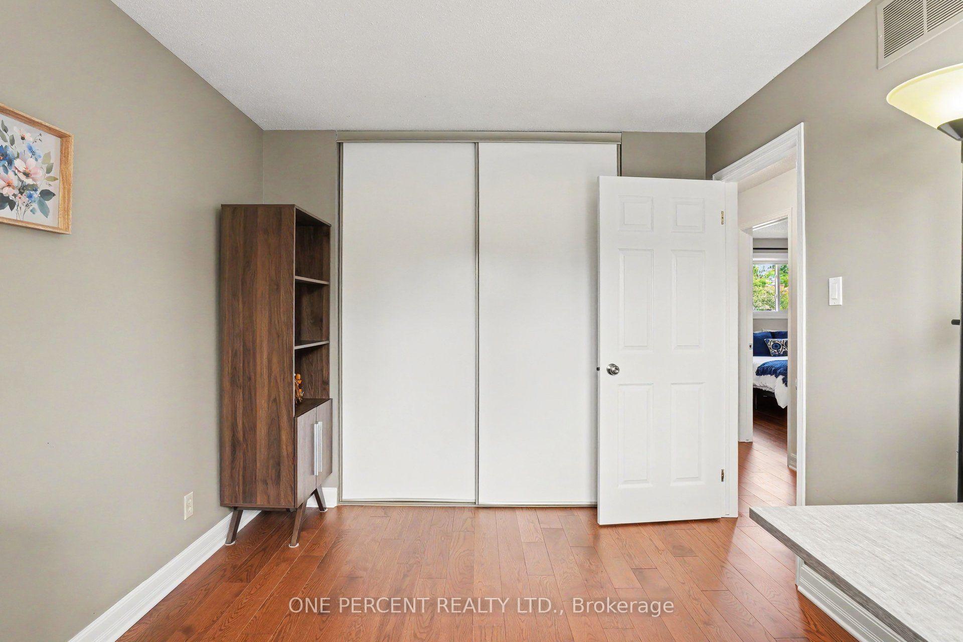 Photo 17 of 161 Beechfern Drive, Ottawa, Stittsville (Central) — HOMEH