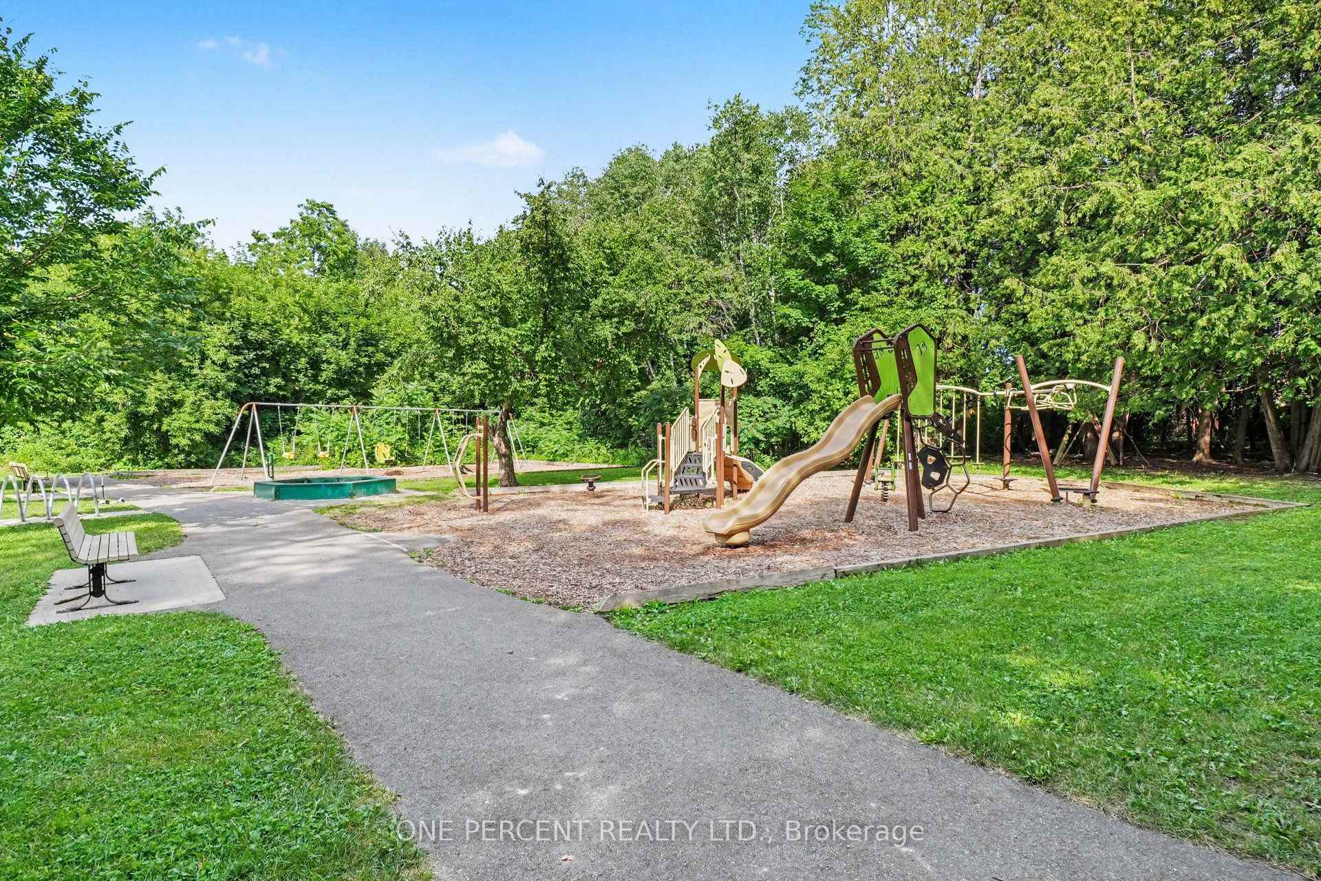 Photo 27 of 161 Beechfern Drive, Ottawa, Stittsville (Central) — HOMEH