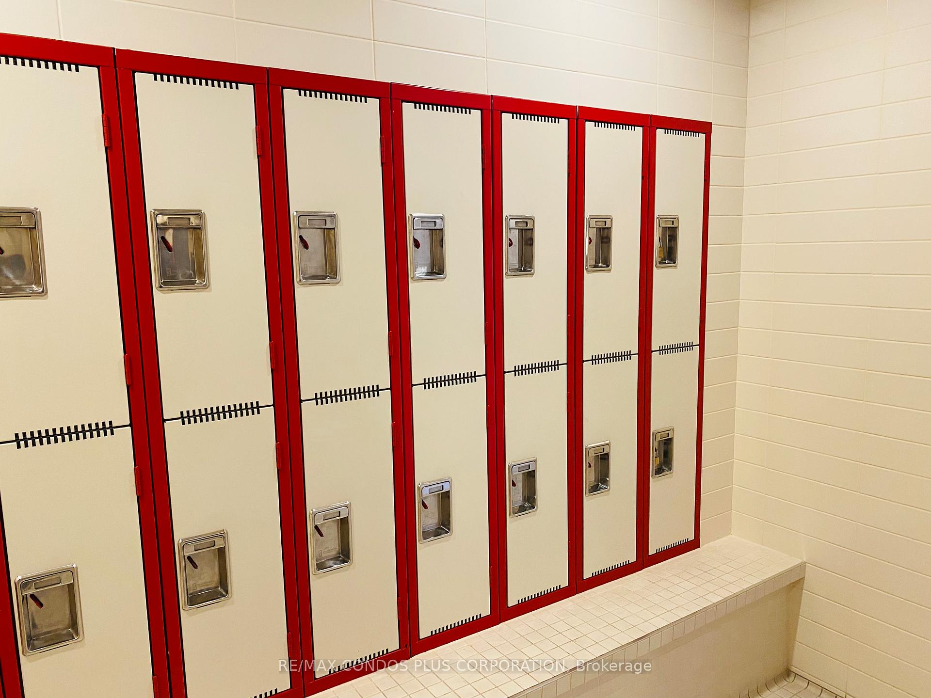 Photo 20 of Unit 927, 2 Eva Road, Etobicoke, Etobicoke West Mall — HOMEH