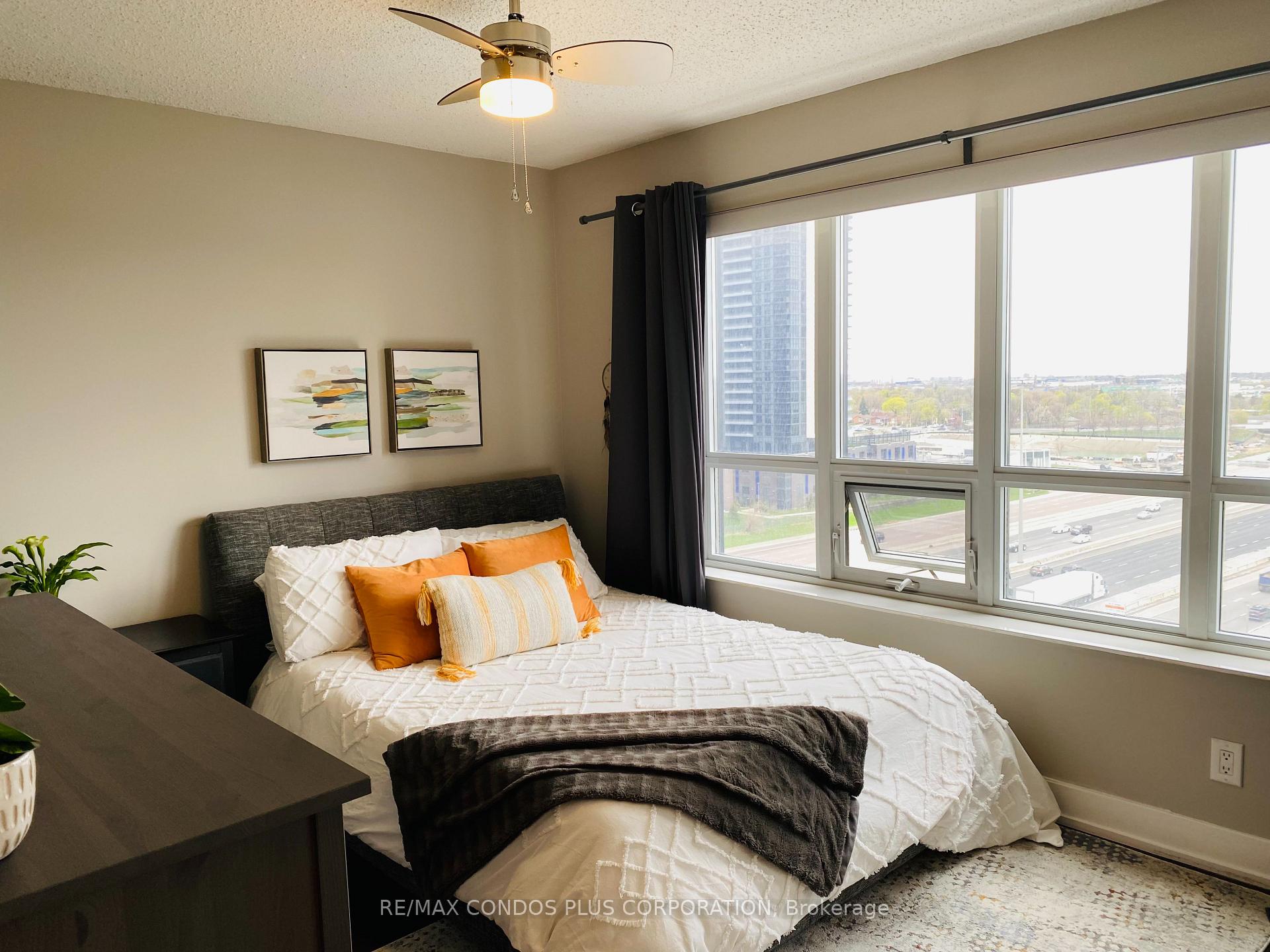 Photo 31 of Unit 927, 2 Eva Road, Etobicoke, Etobicoke West Mall — HOMEH