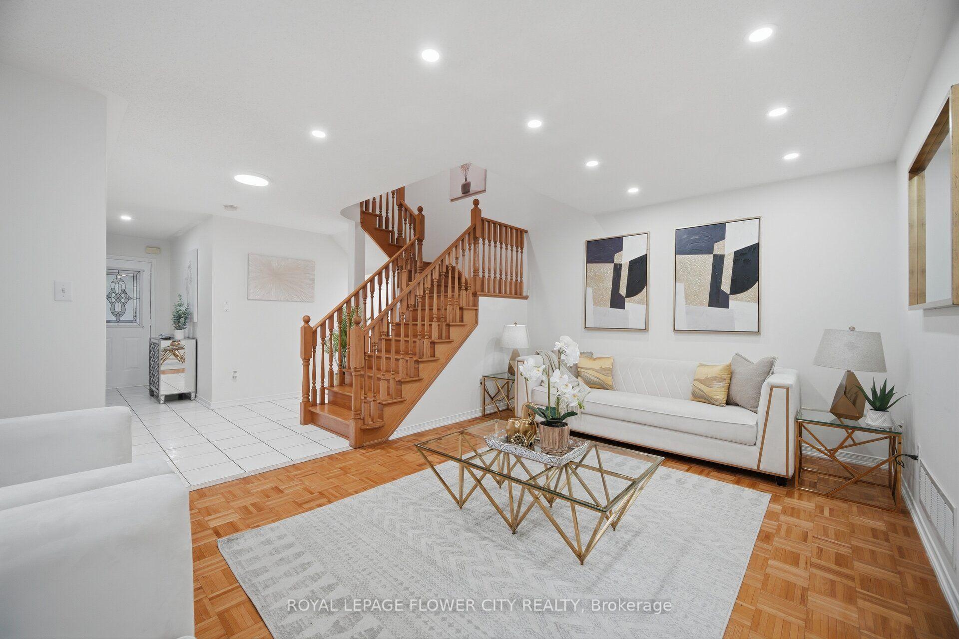 Photo 7 of 25 Skylar Circle, Brampton, Bram East — HOMEH