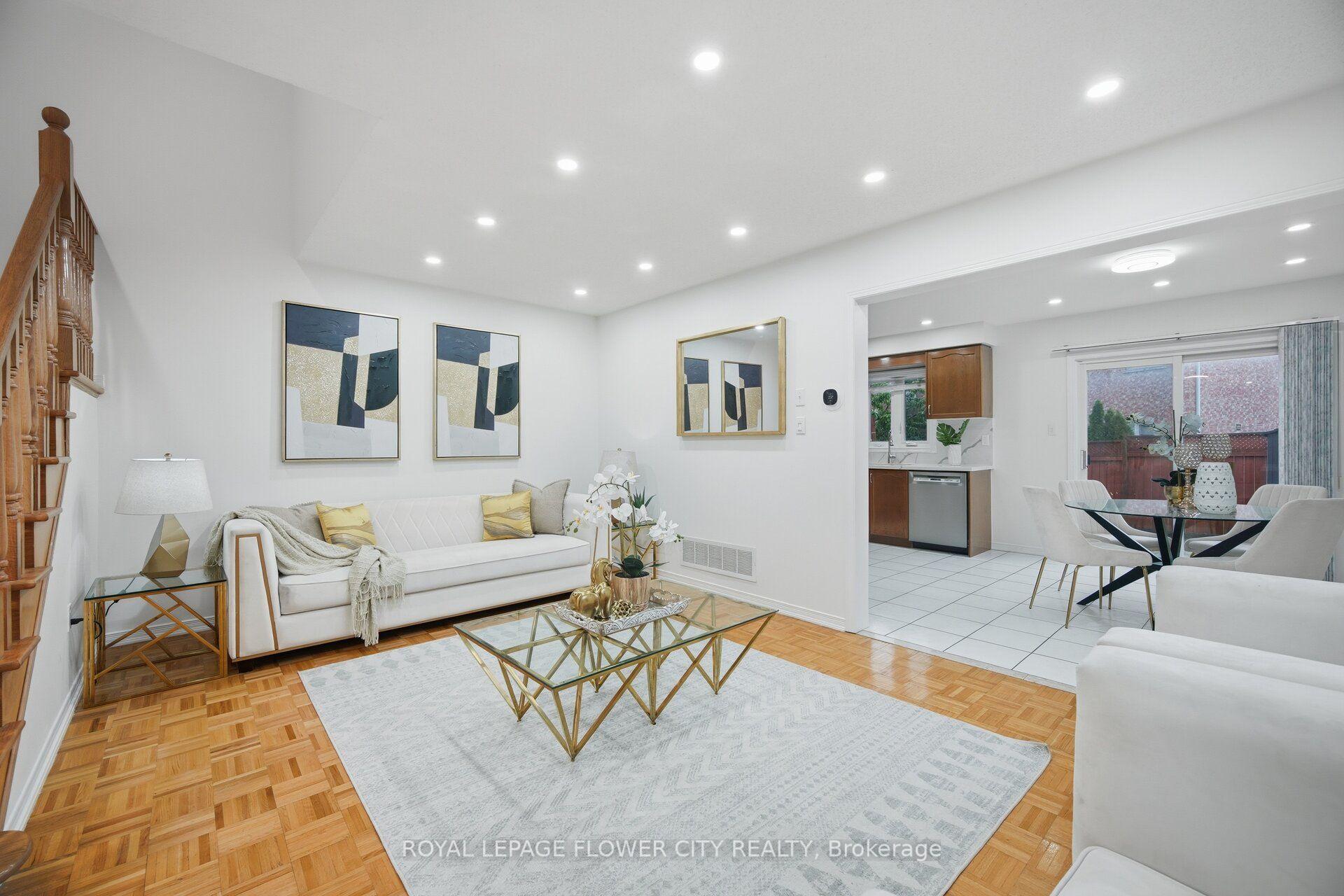 Photo 10 of 25 Skylar Circle, Brampton, Bram East — HOMEH
