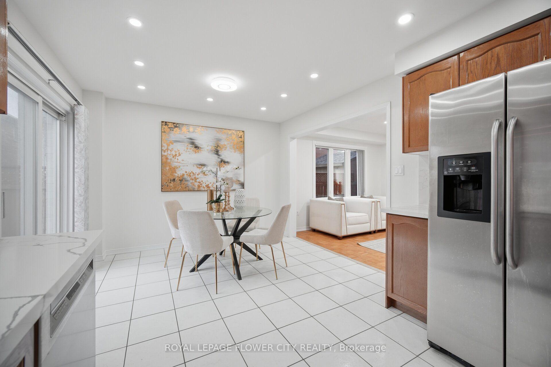 Photo 15 of 25 Skylar Circle, Brampton, Bram East — HOMEH