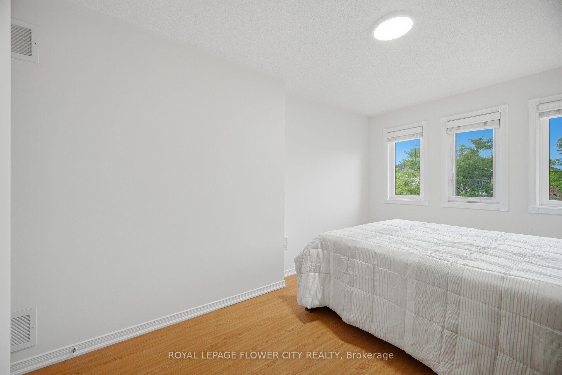 Photo 30 of 25 Skylar Circle, Brampton, Bram East — HOMEH