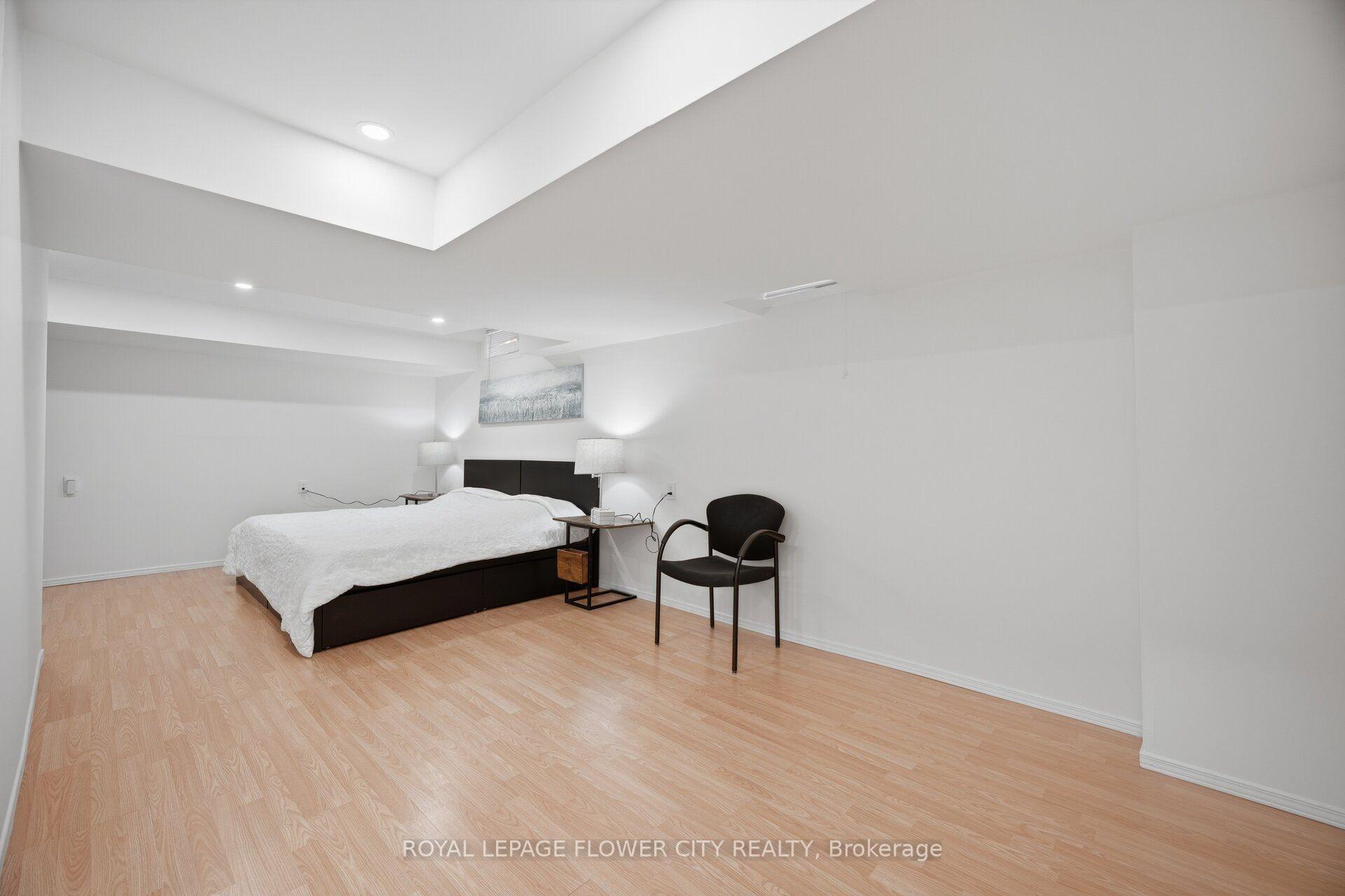 Photo 39 of 25 Skylar Circle, Brampton, Bram East — HOMEH