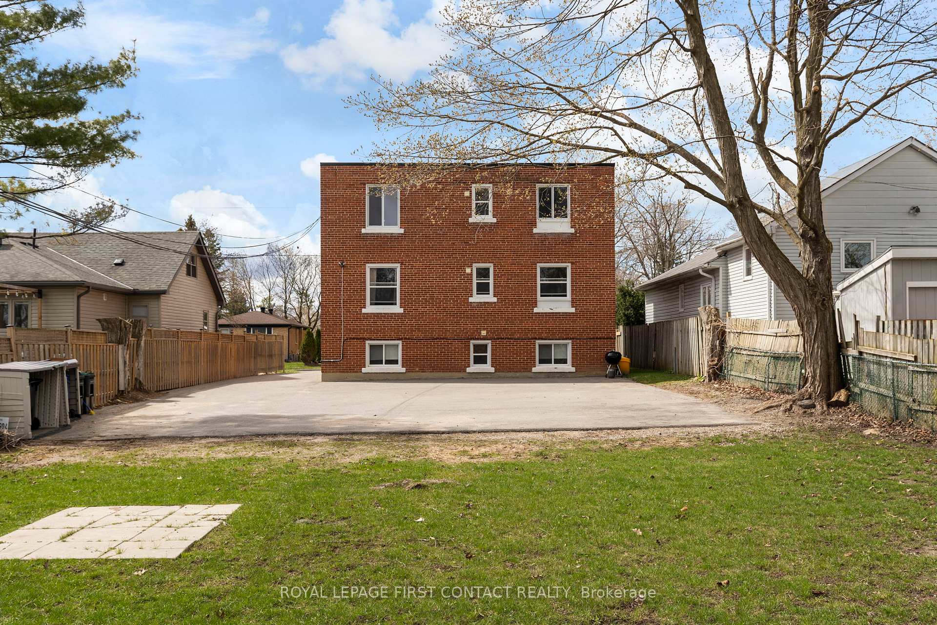 Photo 25 of Unit 3, 134 Napier Street, Barrie, Codrington — HOMEH