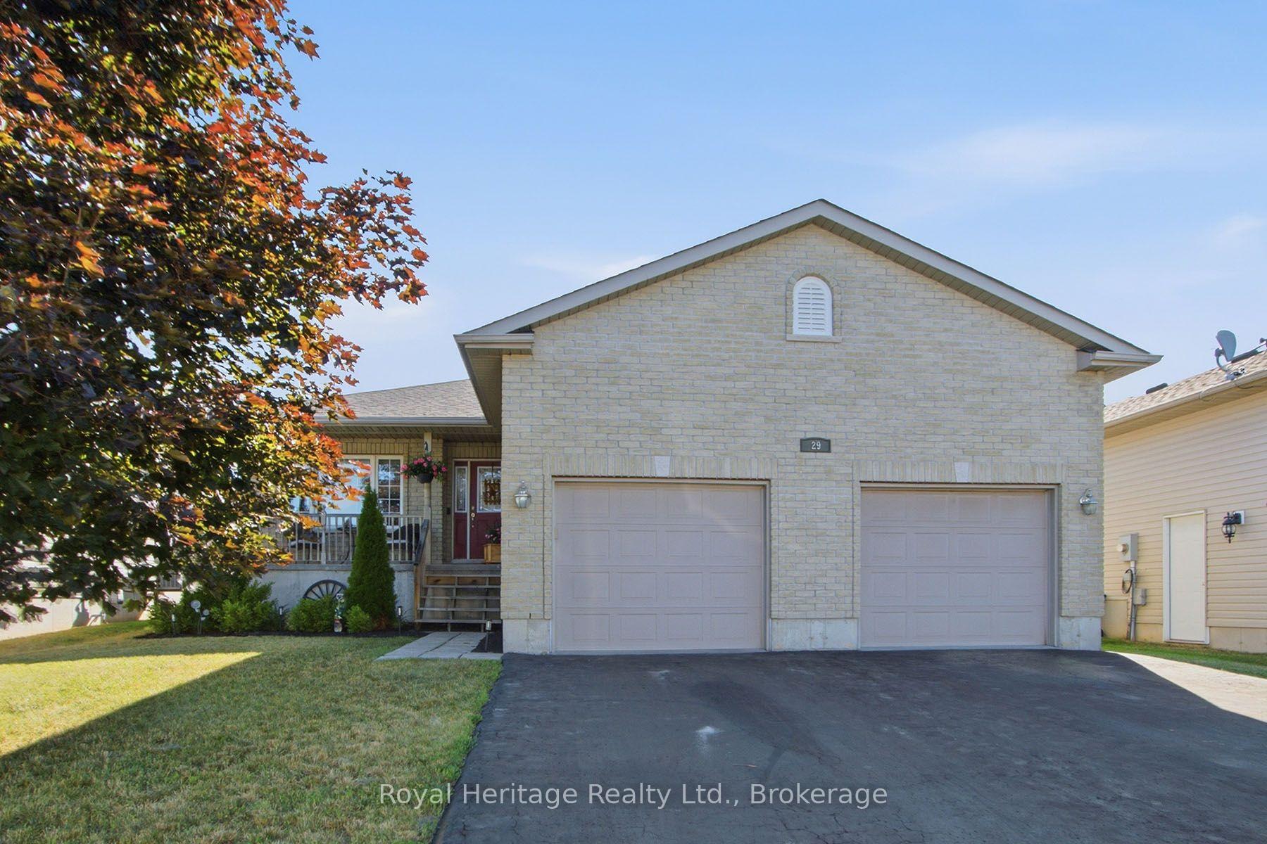 Photo 1 of 29 Forest Valley Drive, Quinte West, Frankford Ward — HOMEH