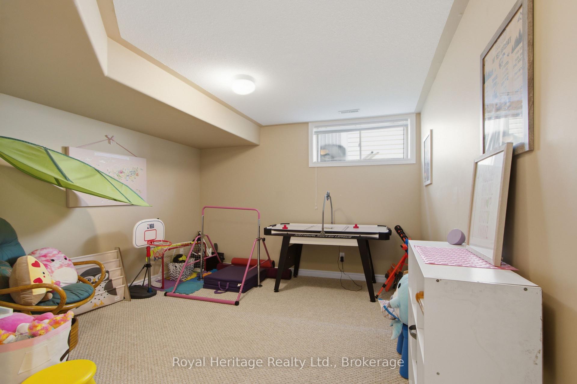 Photo 22 of 29 Forest Valley Drive, Quinte West, Frankford Ward — HOMEH
