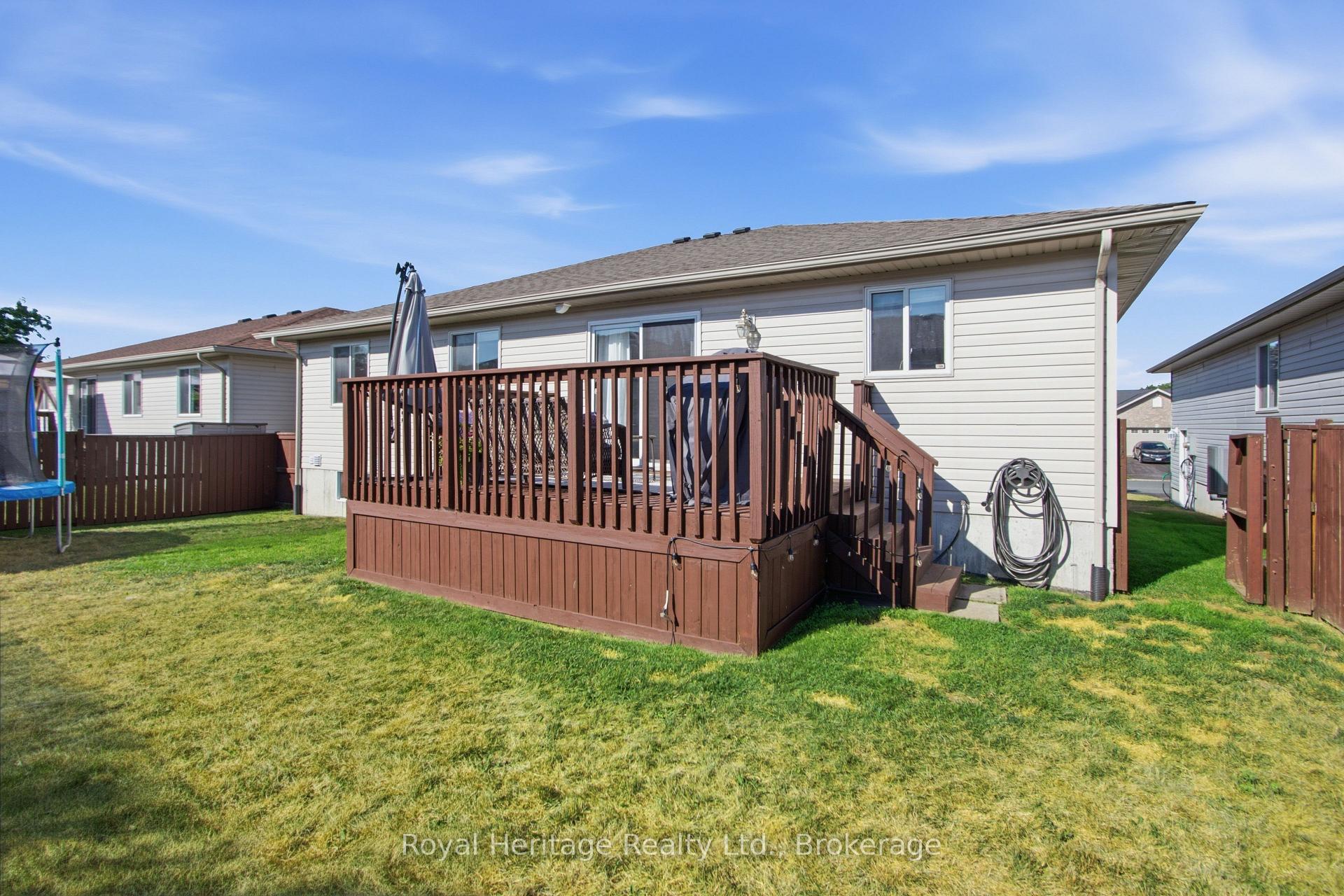 Photo 27 of 29 Forest Valley Drive, Quinte West, Frankford Ward — HOMEH