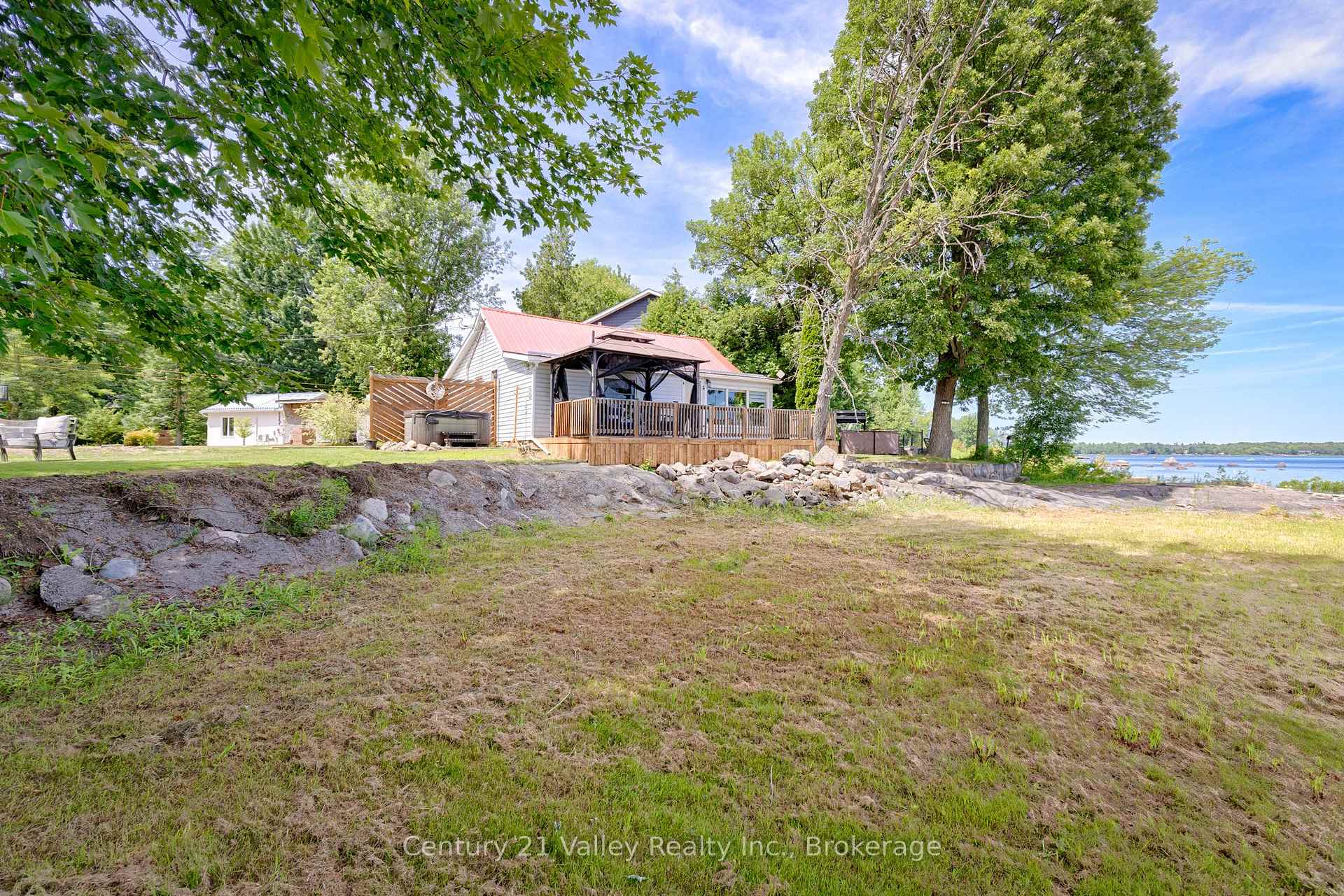 Photo 7 of 502A MacGregor Bay Trail, Petawawa, Petawawa — HOMEH