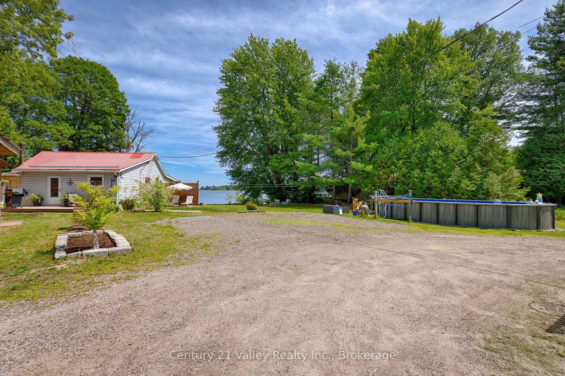 Photo 14 of 502A MacGregor Bay Trail, Petawawa, Petawawa — HOMEH