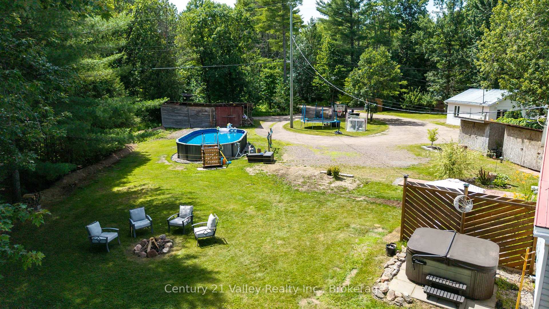 Photo 41 of 502A MacGregor Bay Trail, Petawawa, Petawawa — HOMEH