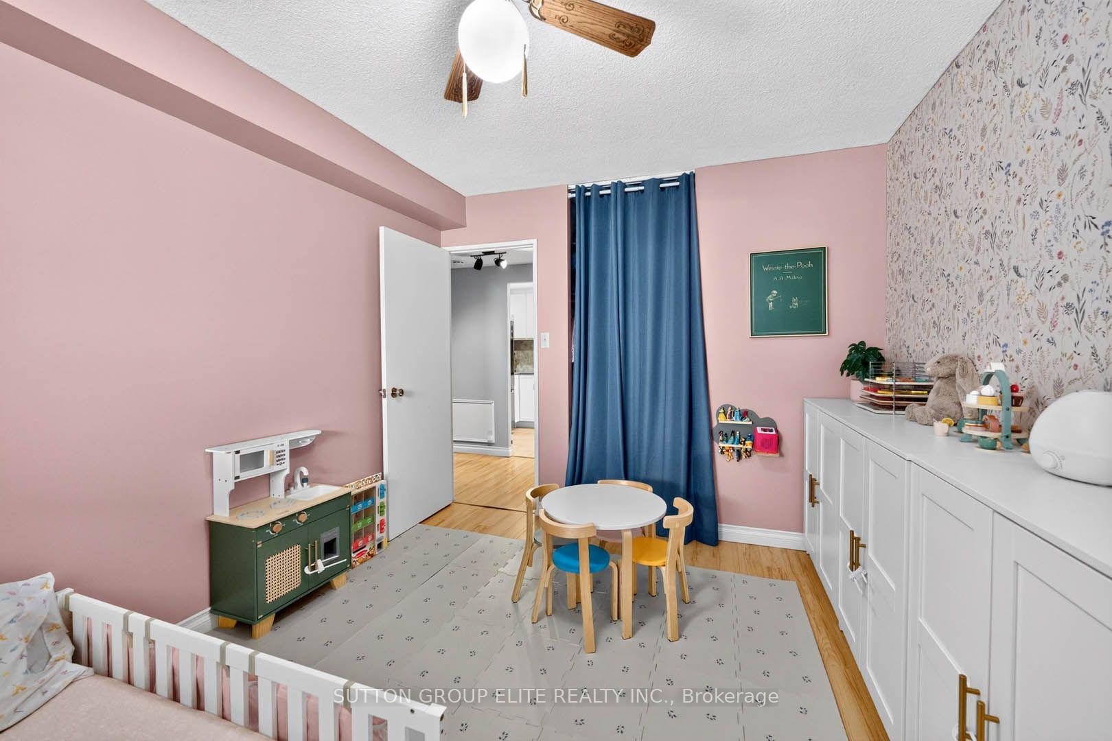 Photo 25 of Unit 2010, 820 Burnhamthorpe Road, Etobicoke, Markland Wood — HOMEH