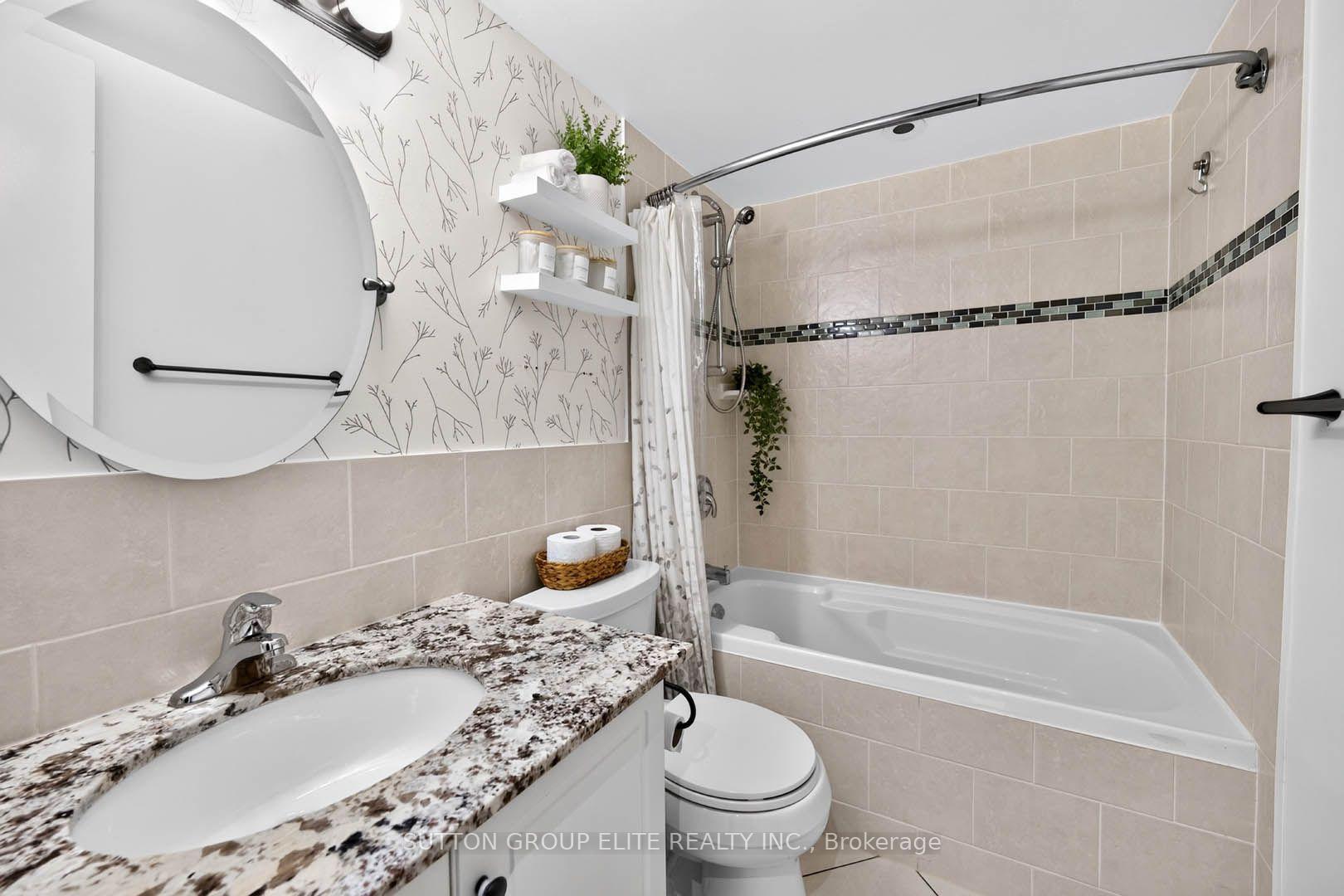 Photo 26 of Unit 2010, 820 Burnhamthorpe Road, Etobicoke, Markland Wood — HOMEH