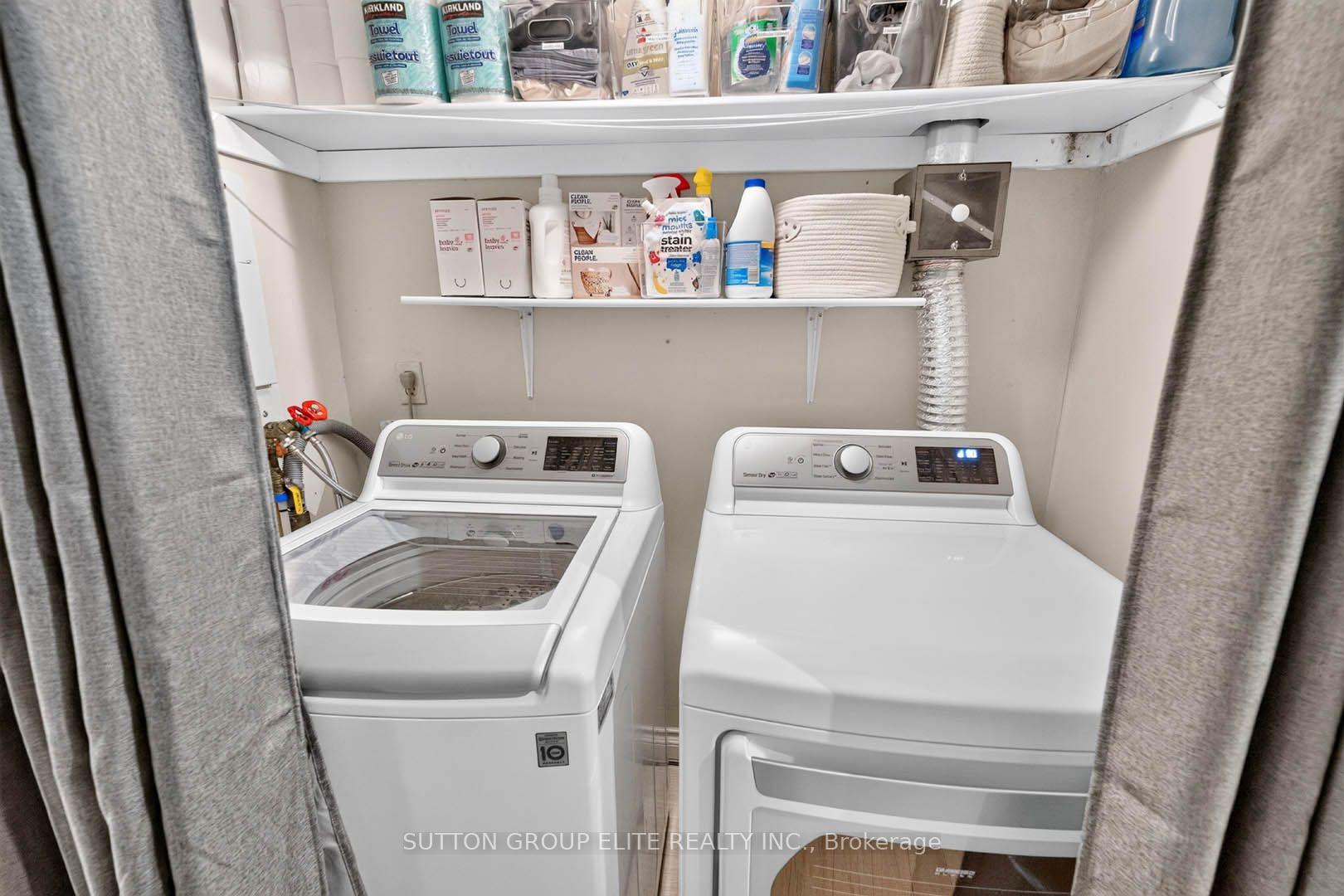 Photo 27 of Unit 2010, 820 Burnhamthorpe Road, Etobicoke, Markland Wood — HOMEH