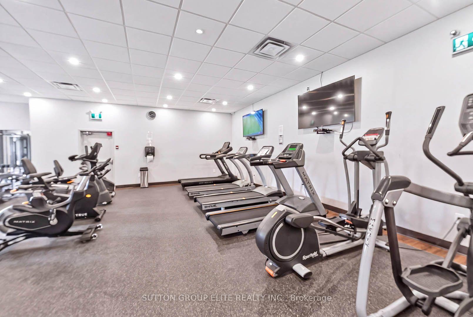 Photo 36 of Unit 2010, 820 Burnhamthorpe Road, Etobicoke, Markland Wood — HOMEH