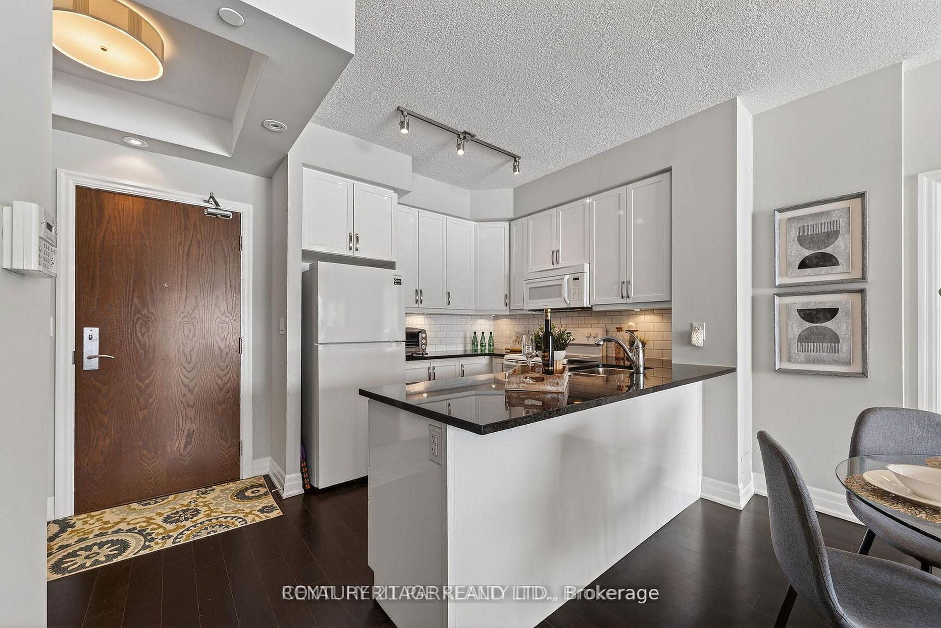 Photo 2 of Unit 207, 111 Civic Square Gate, Aurora, Bayview Wellington — HOMEH