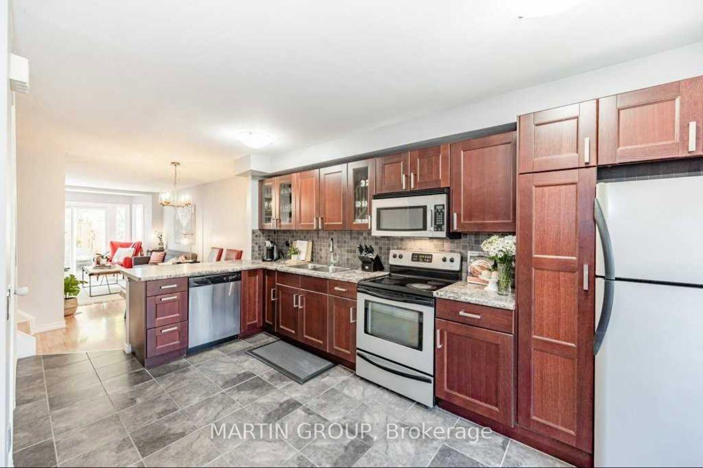 Photo 11 of Unit 514, 895 Maple Avenue, Burlington, Brant — HOMEH