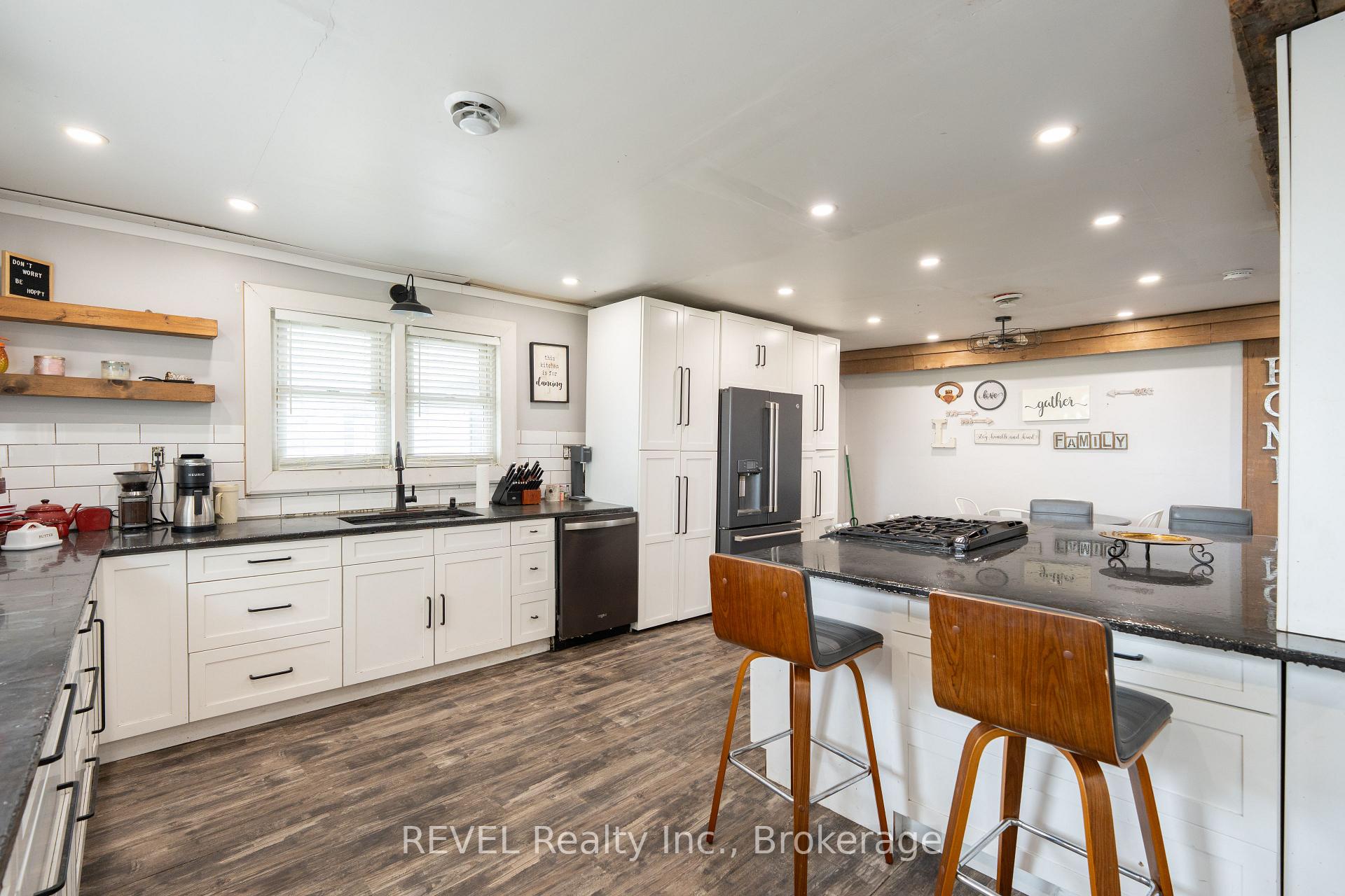Photo 6 of 10830 3 Highway, Wainfleet, Marshville/Winger — HOMEH