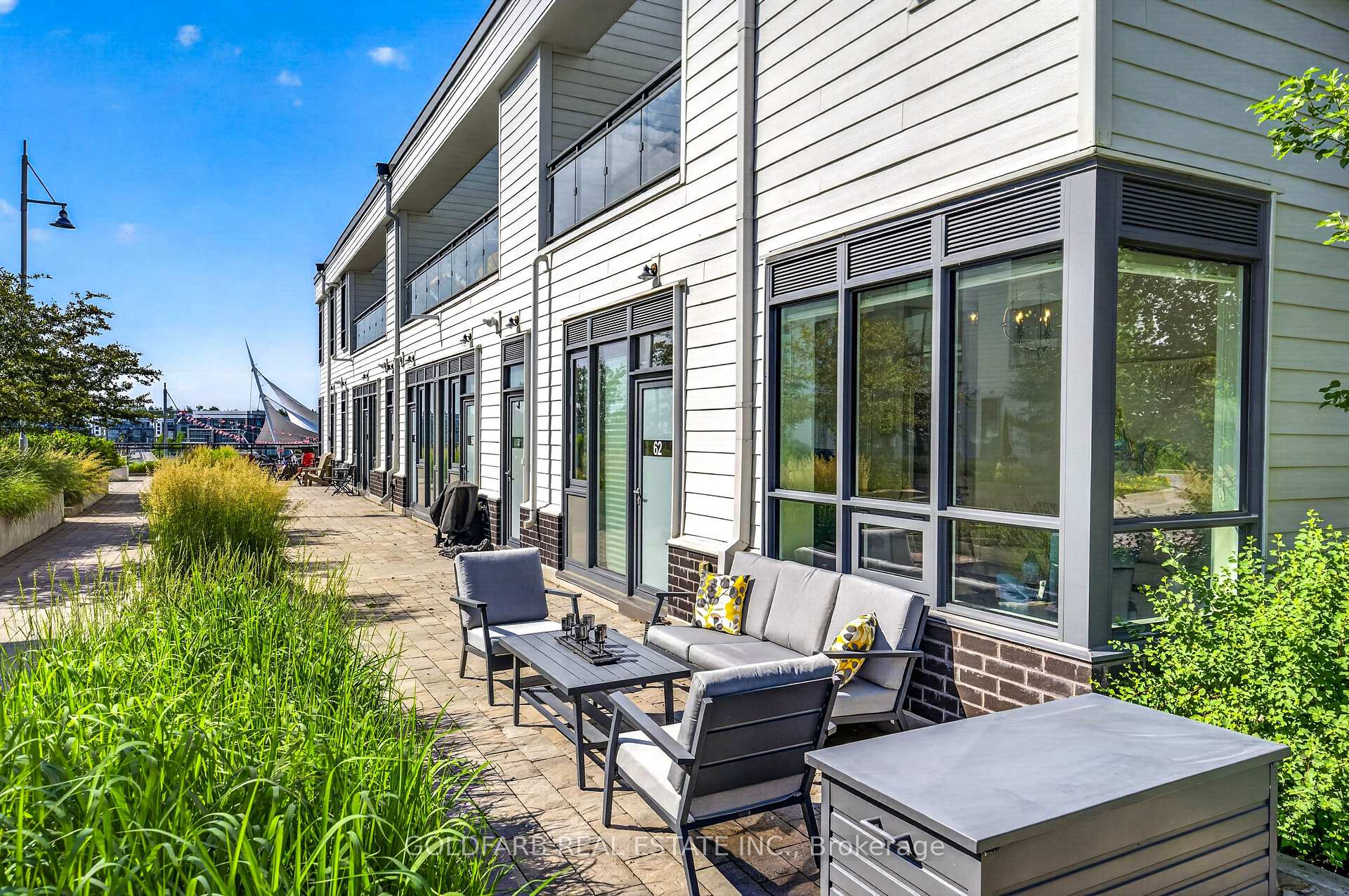 Photo 4 of Unit 62, 275 Broward Way, Innisfil, Rural Innisfil — HOMEH