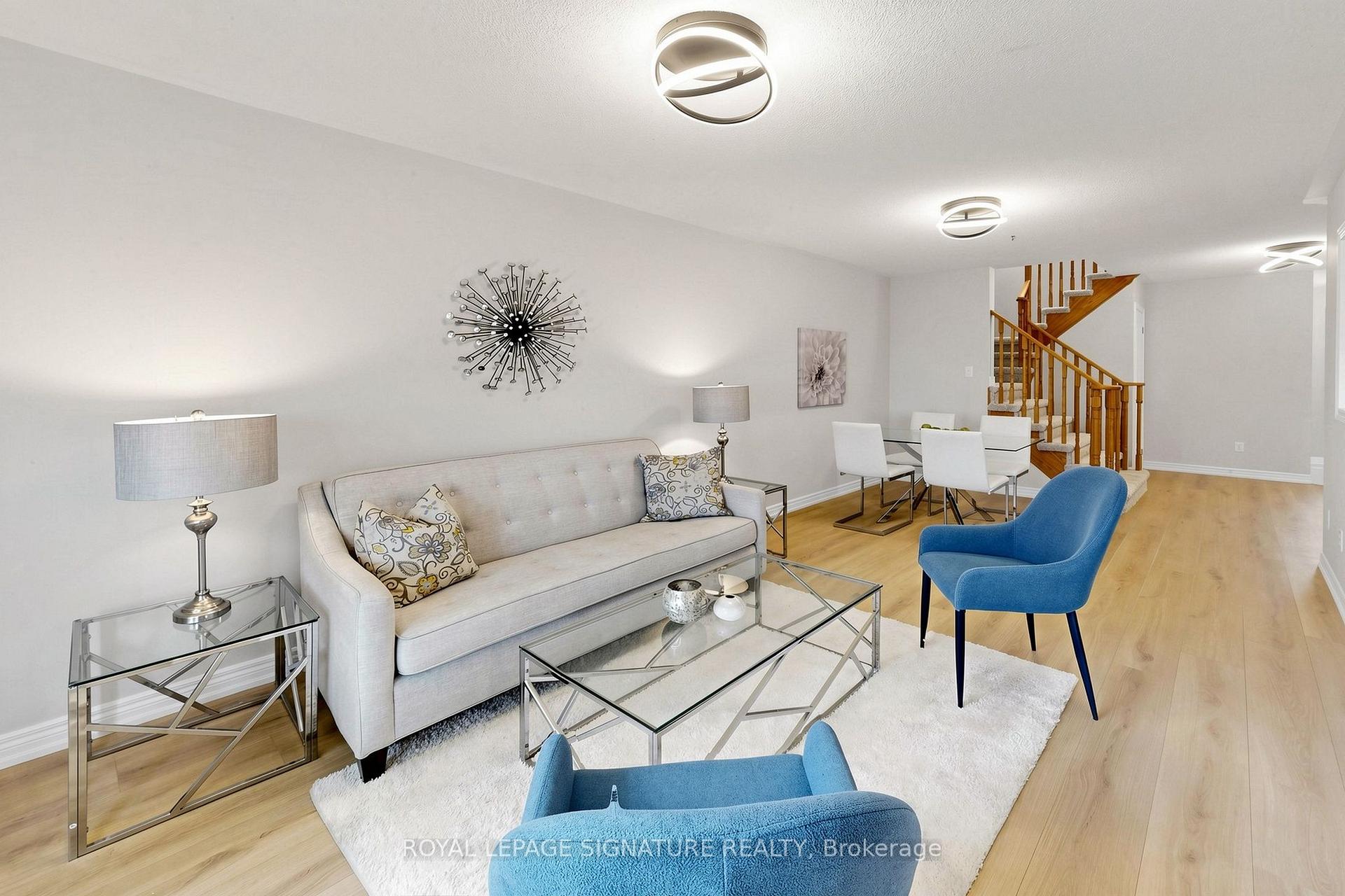 Photo 3 of 136 Maple Sugar Lane, Vaughan, Patterson — HOMEH