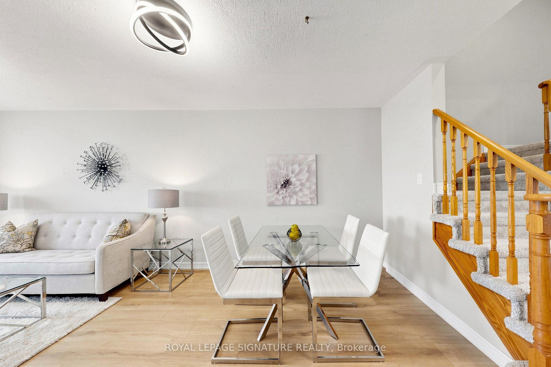 Photo 6 of 136 Maple Sugar Lane, Vaughan, Patterson — HOMEH