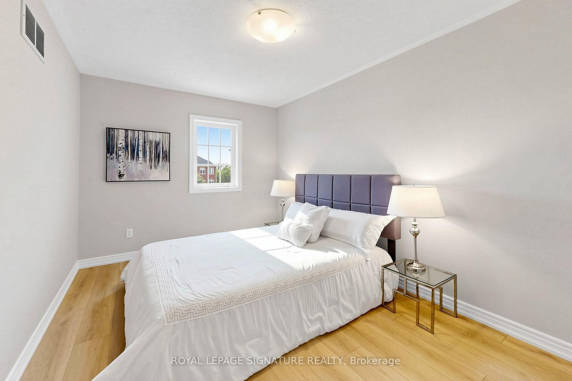 Photo 18 of 136 Maple Sugar Lane, Vaughan, Patterson — HOMEH