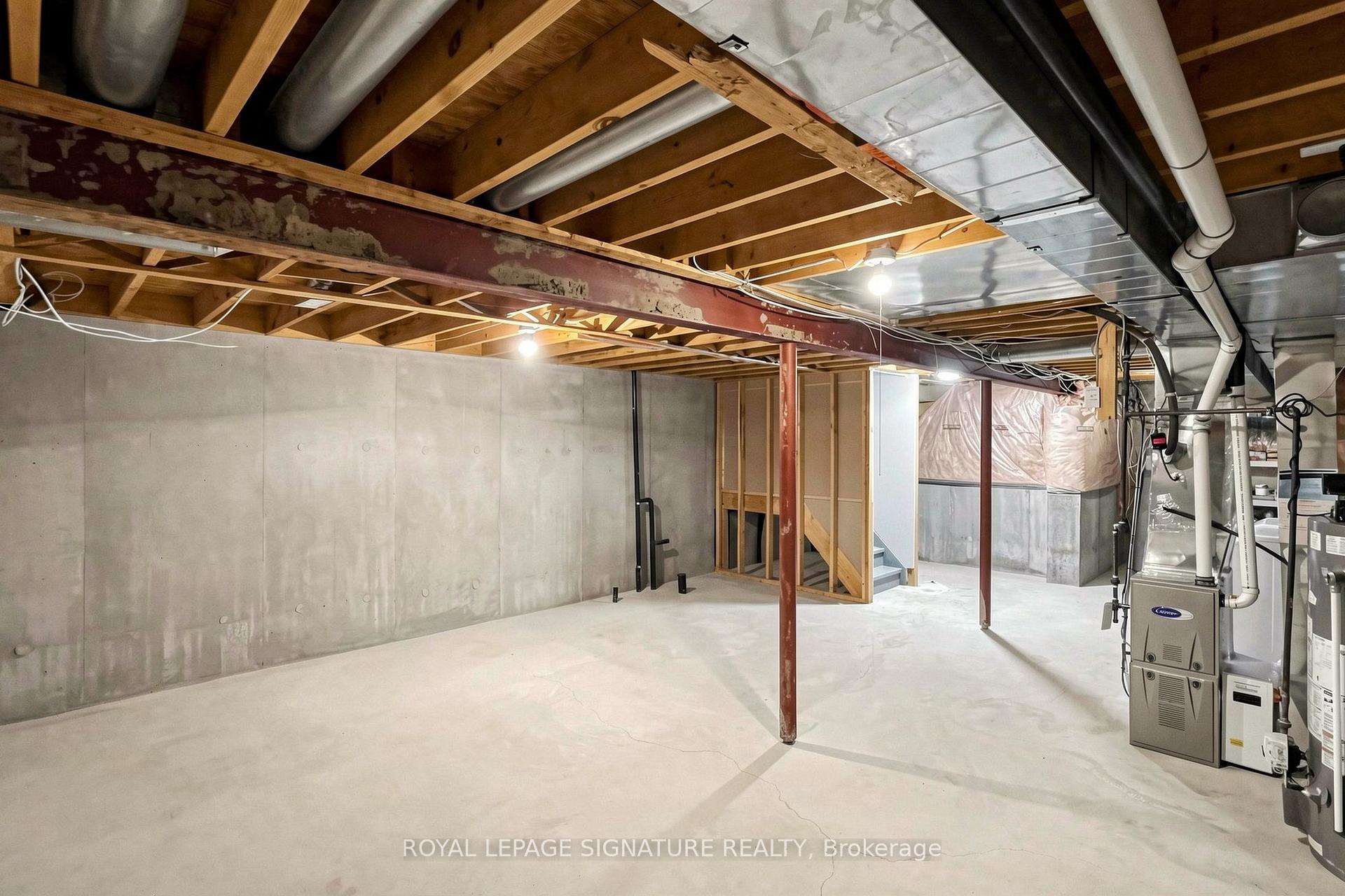 Photo 22 of 136 Maple Sugar Lane, Vaughan, Patterson — HOMEH